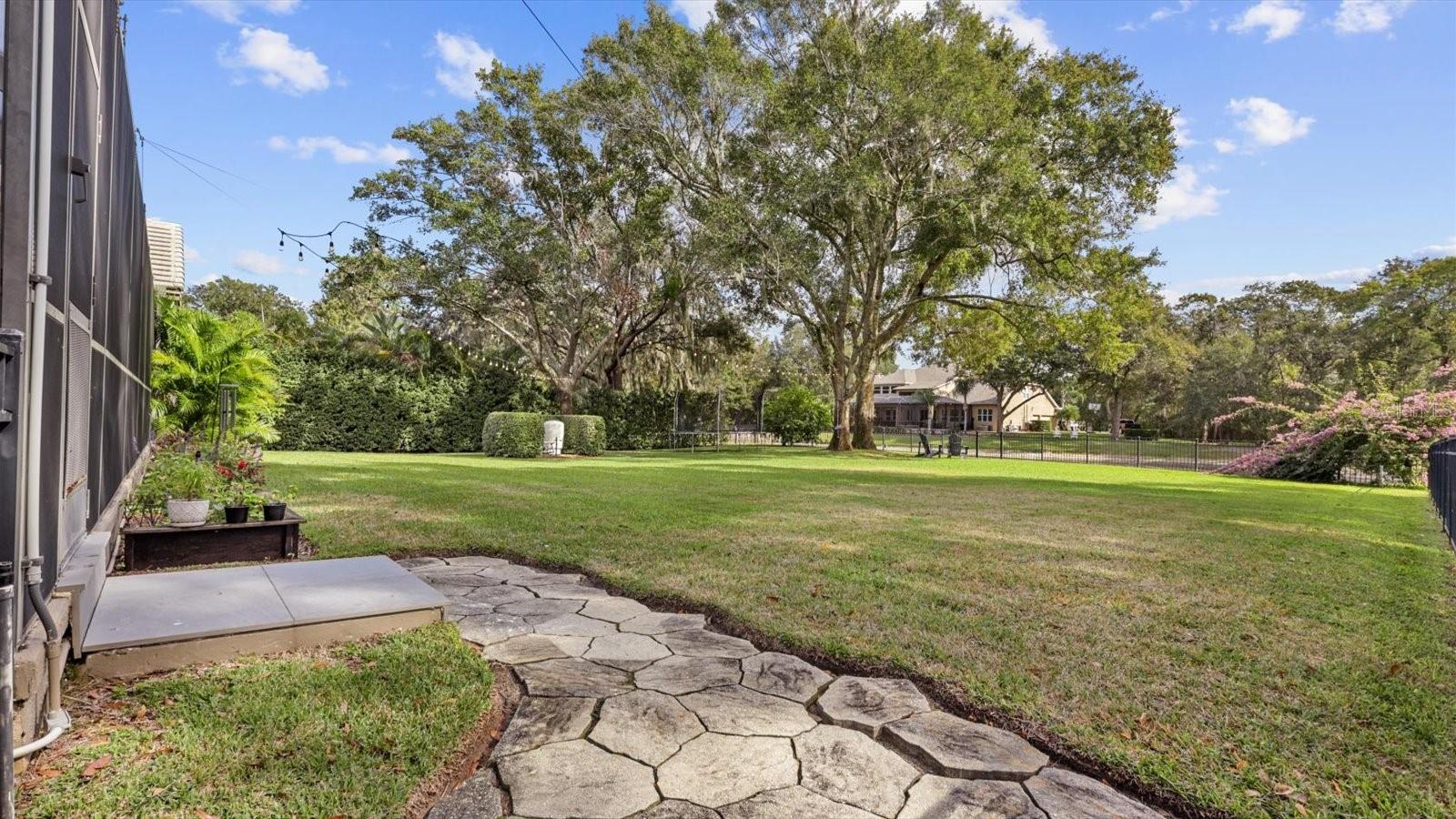 WELLINGTON MANOR PH 2 - Residential
