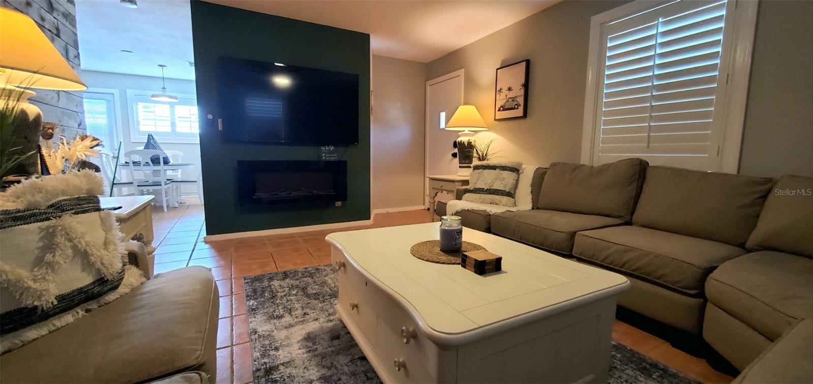 BROOKLAWN - Residential