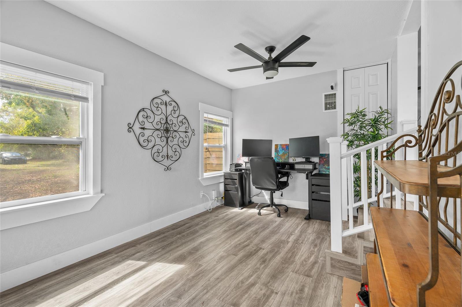 ARMSTRONG ACRES - Residential