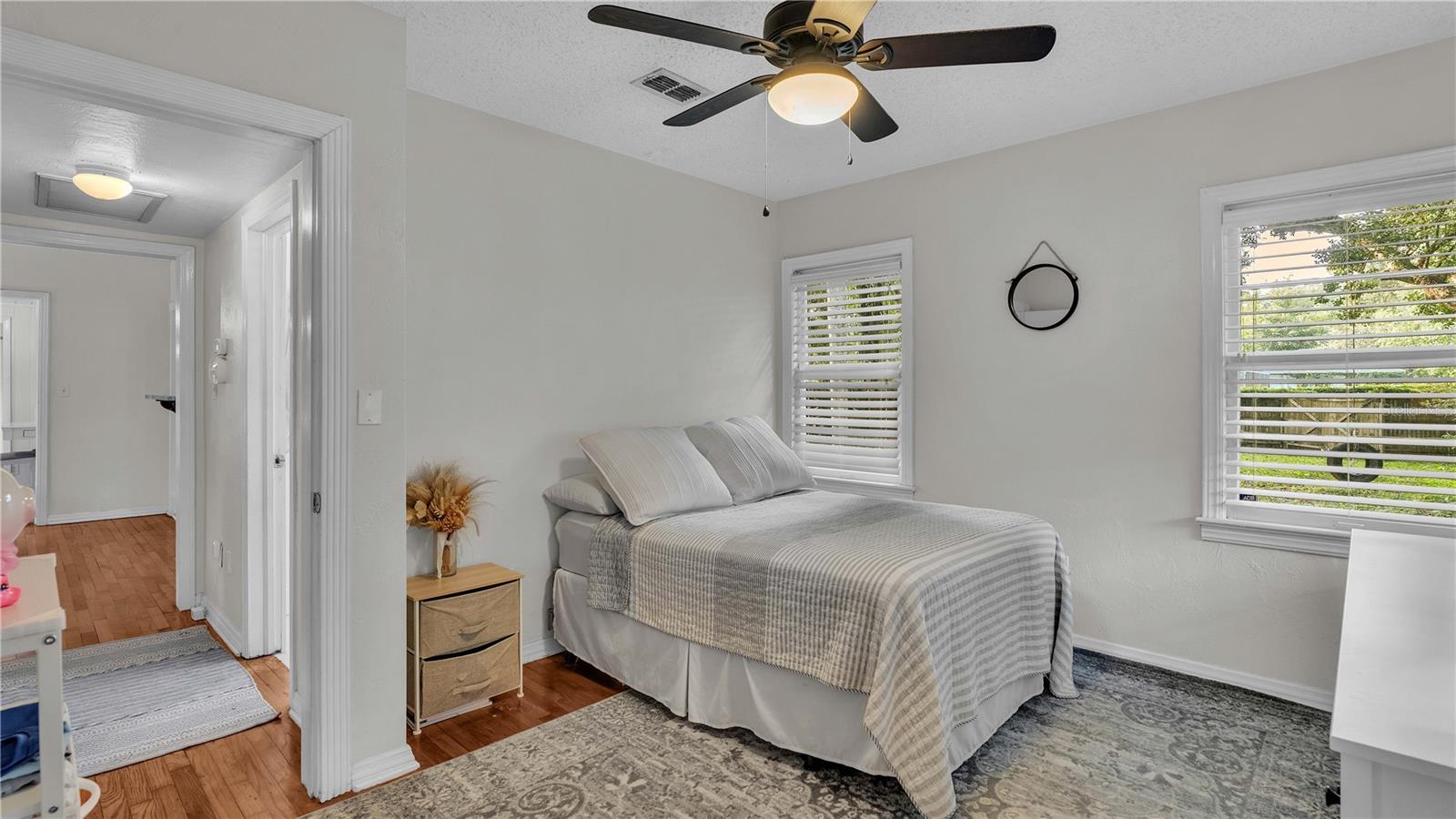 LAKE HUNTER TERRACE - Residential