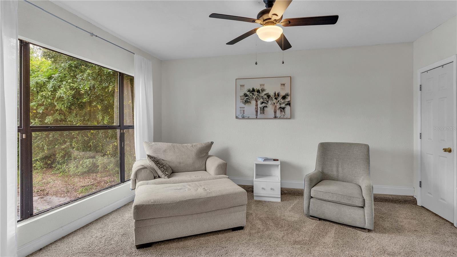 LAKE HUNTER TERRACE - Residential