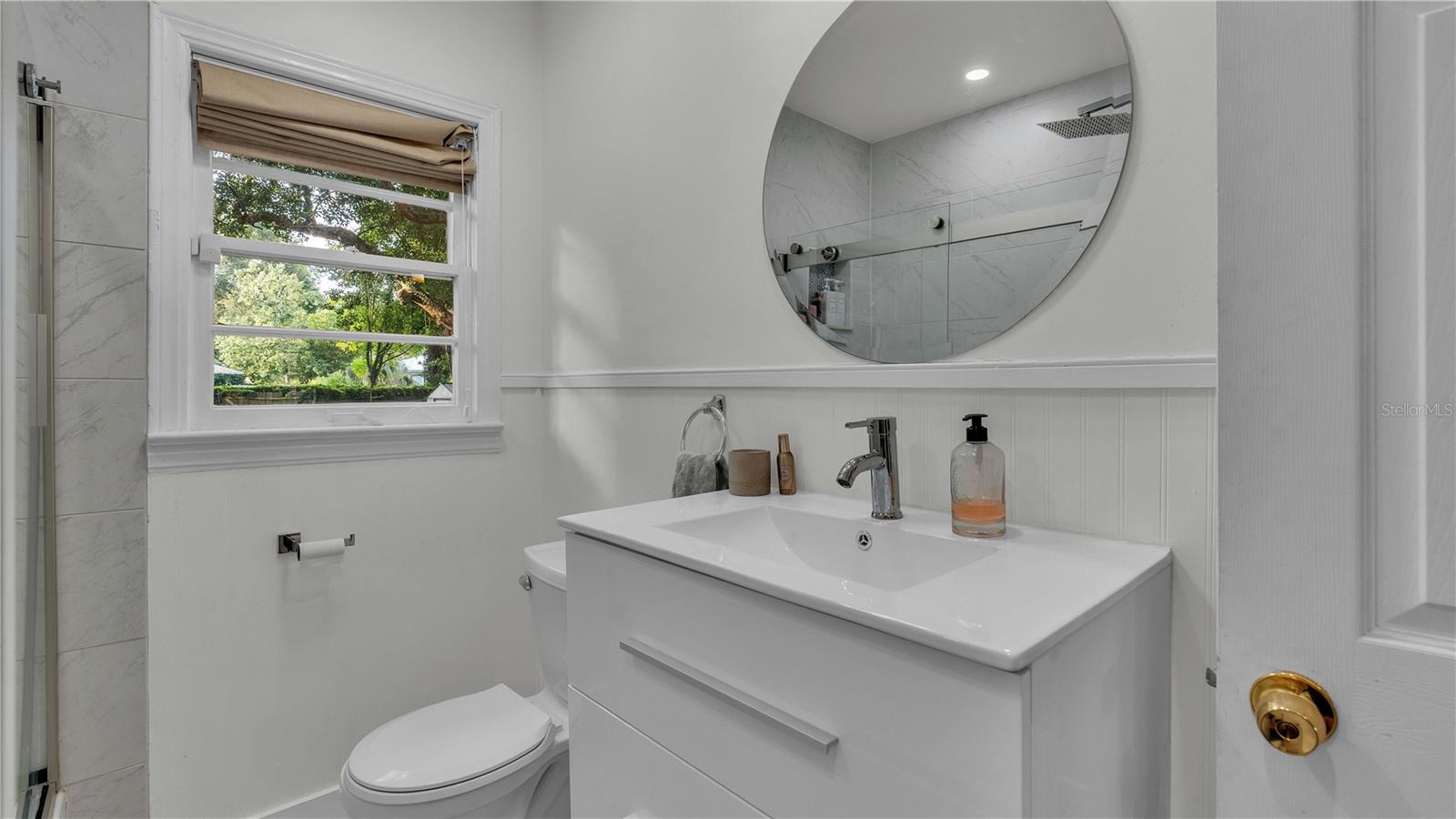 LAKE HUNTER TERRACE - Residential