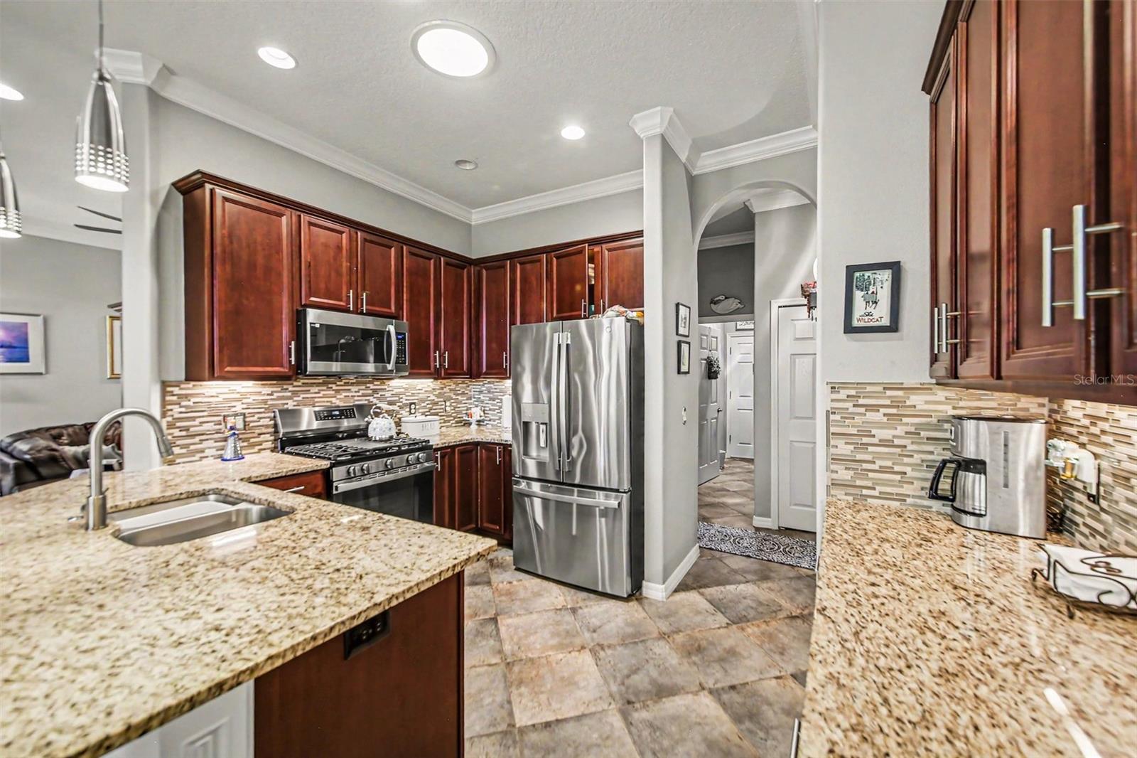 GROVELAND CASCADES GROVELAND PH 01 - Residential