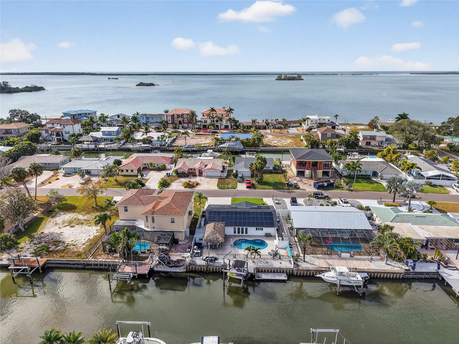 HARBOR VIEW VILLAS 4TH ADD - Residential