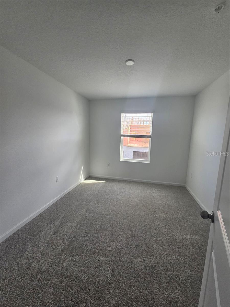 STARWOOD PH N-1C - Residential Lease
