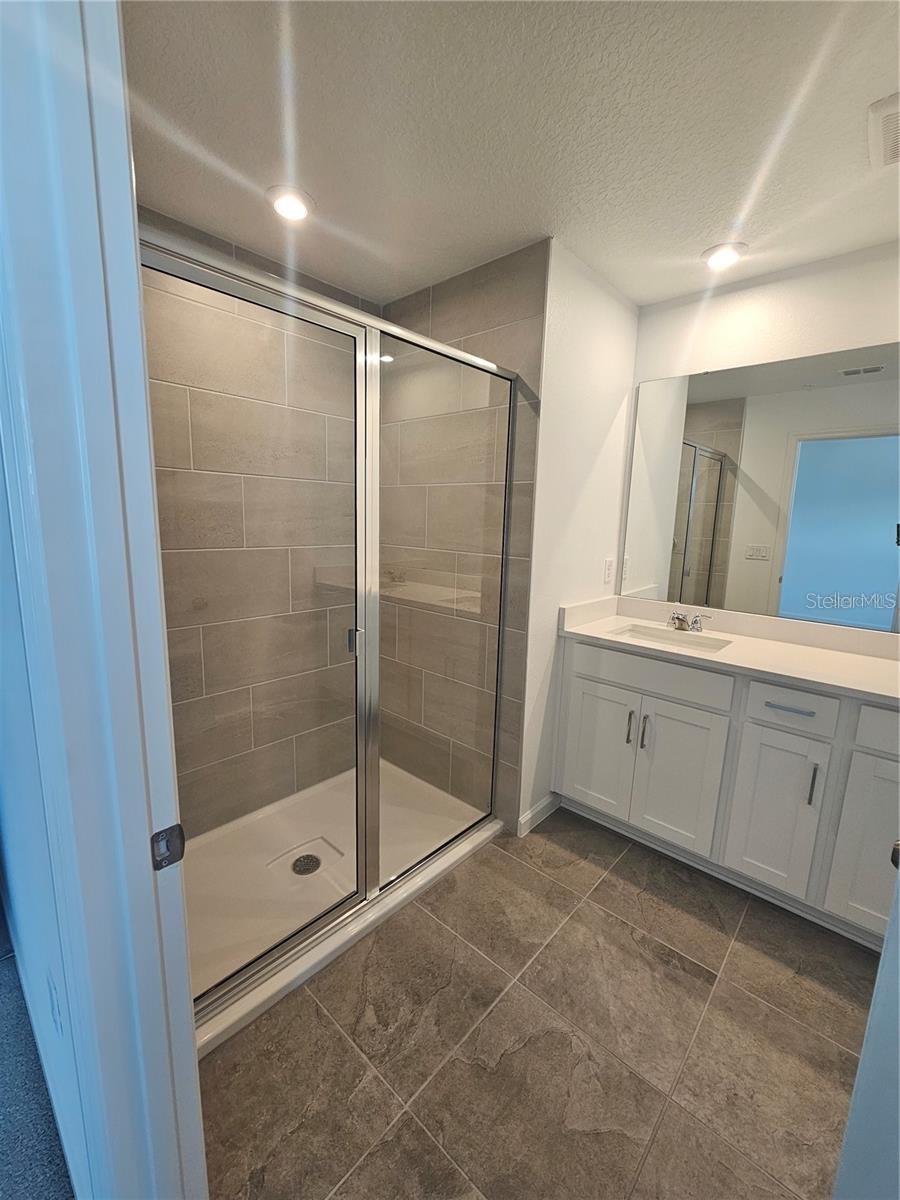 STARWOOD PH N-1C - Residential Lease