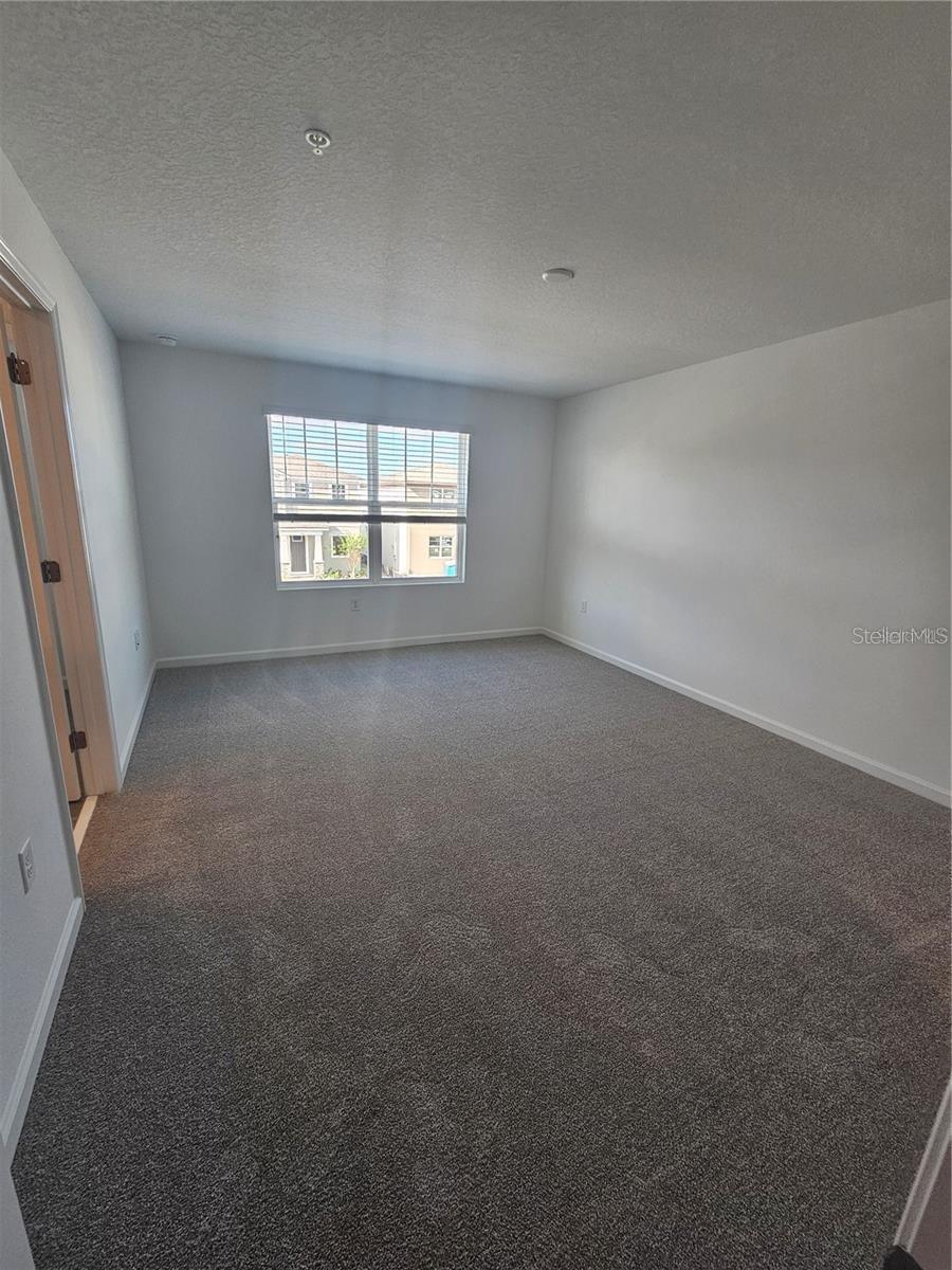 STARWOOD PH N-1C - Residential Lease