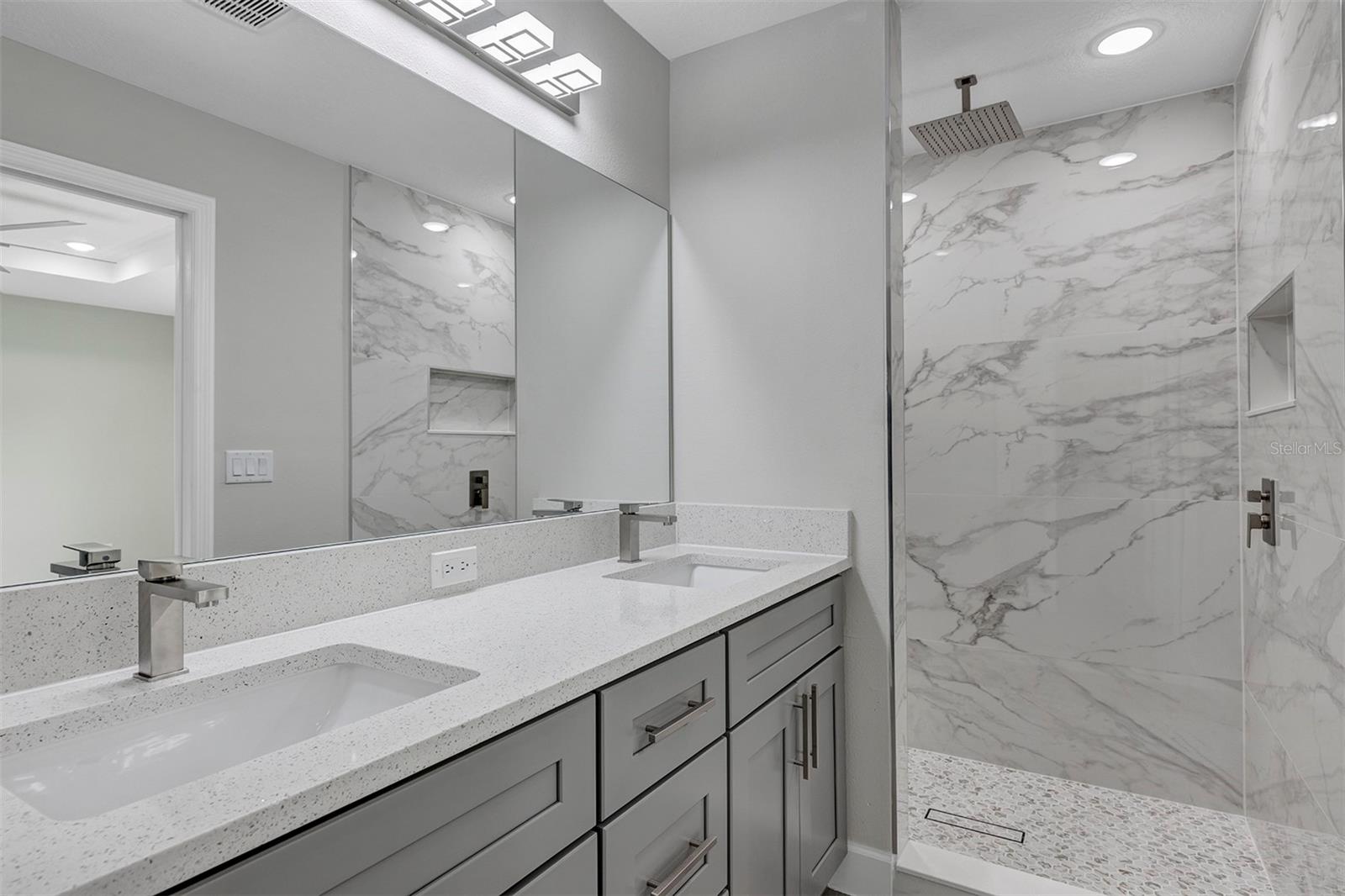 ROLLING RANCH ESTATES - Residential