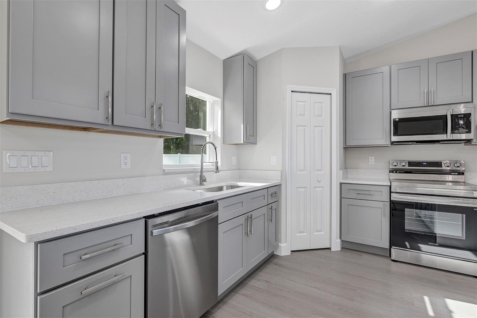 ROLLING RANCH ESTATES - Residential