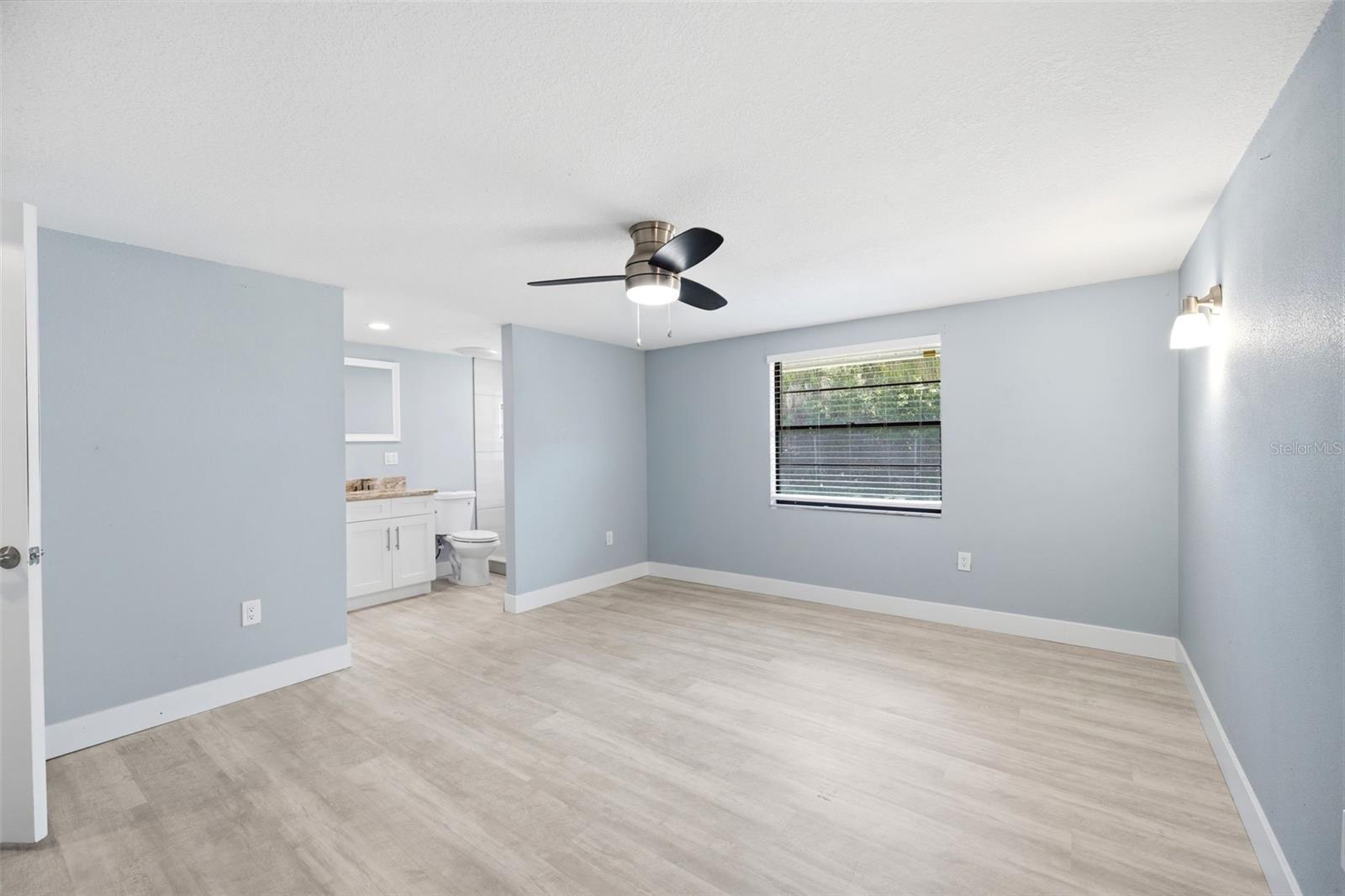 LEISURE BEACH - Residential