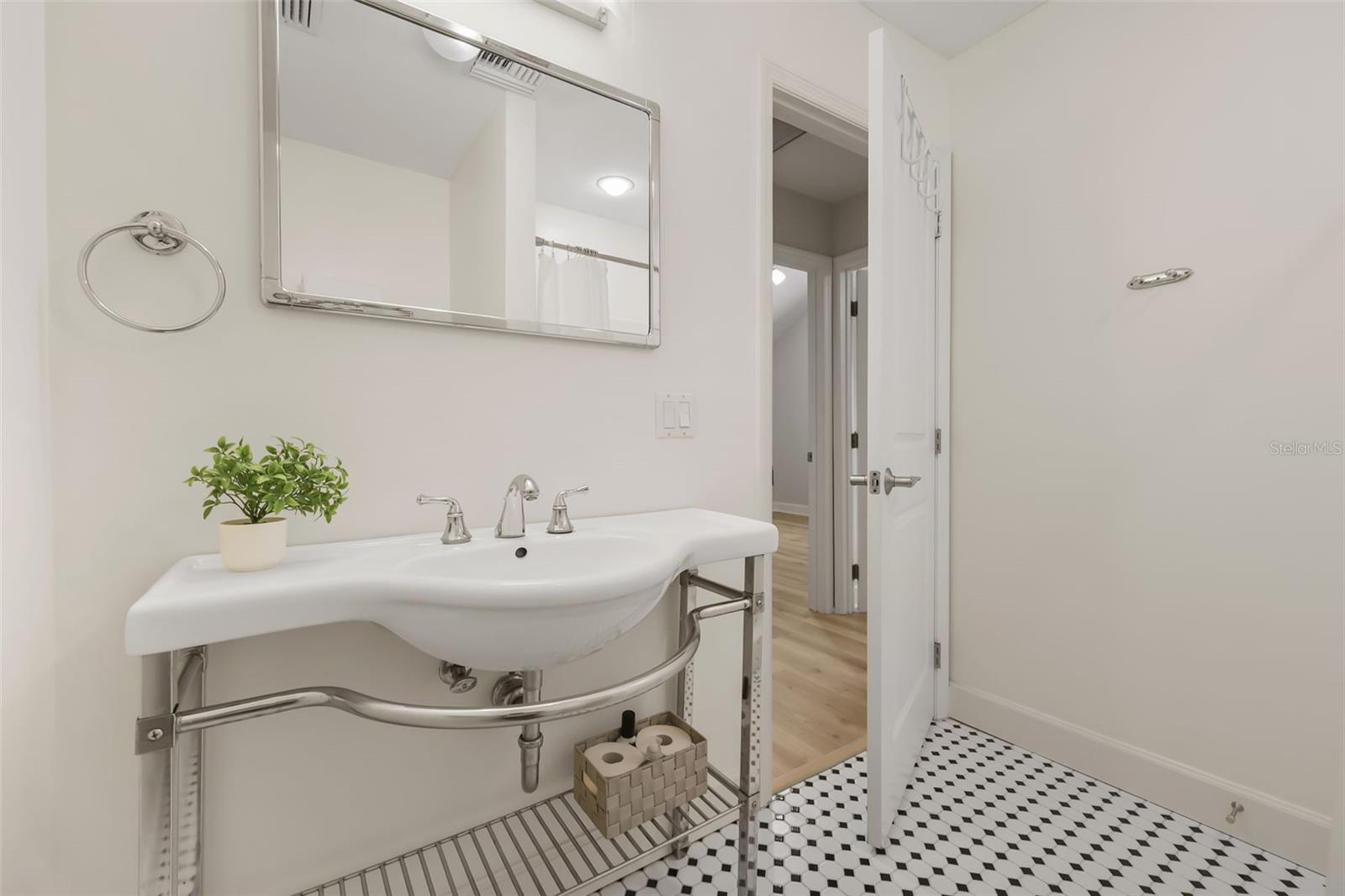 HARDENS - Residential
