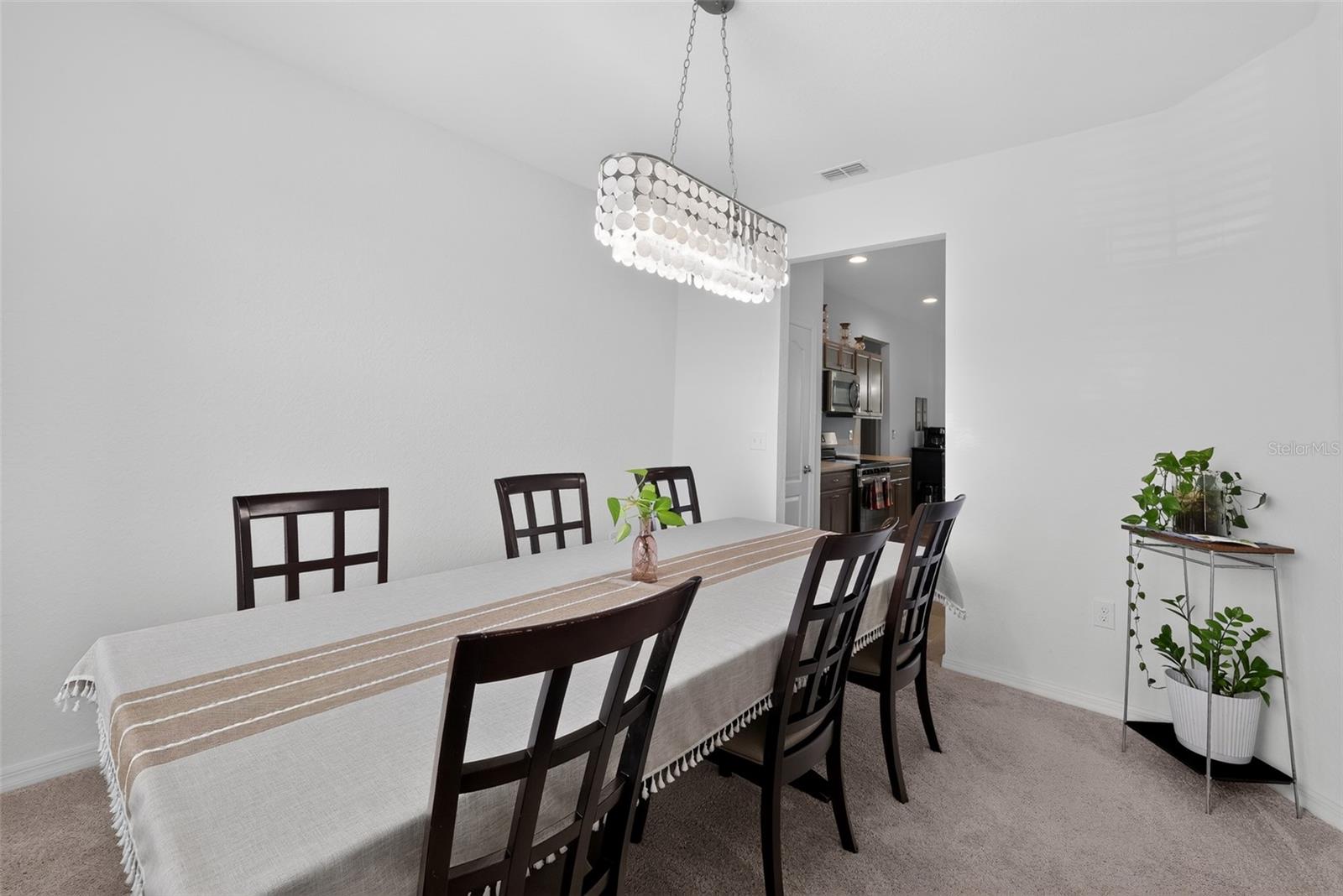 ESTATES/SIXTY TR E - Residential