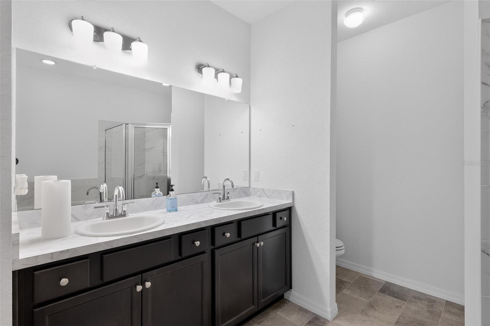 ESTATES/SIXTY TR E - Residential