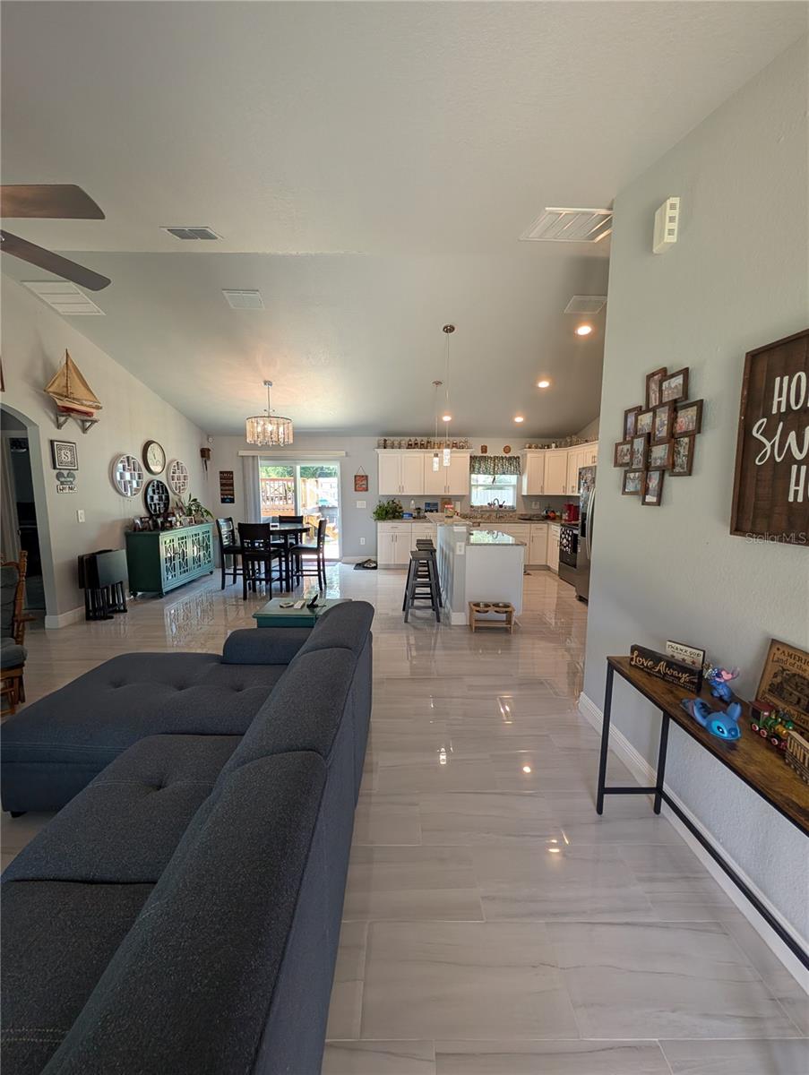 OCALA PARK ESTATE - Residential