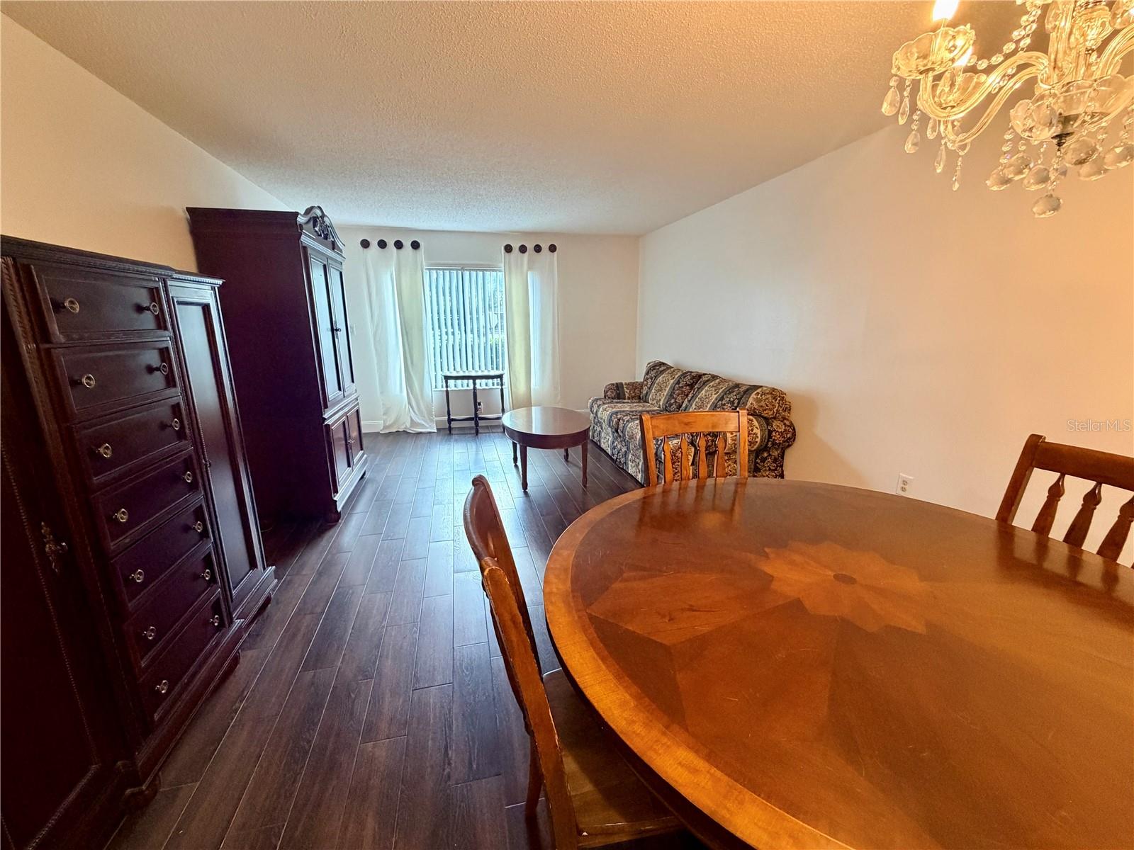 THE TOWERS AT CARROLLWOOD VILL - Residential Lease