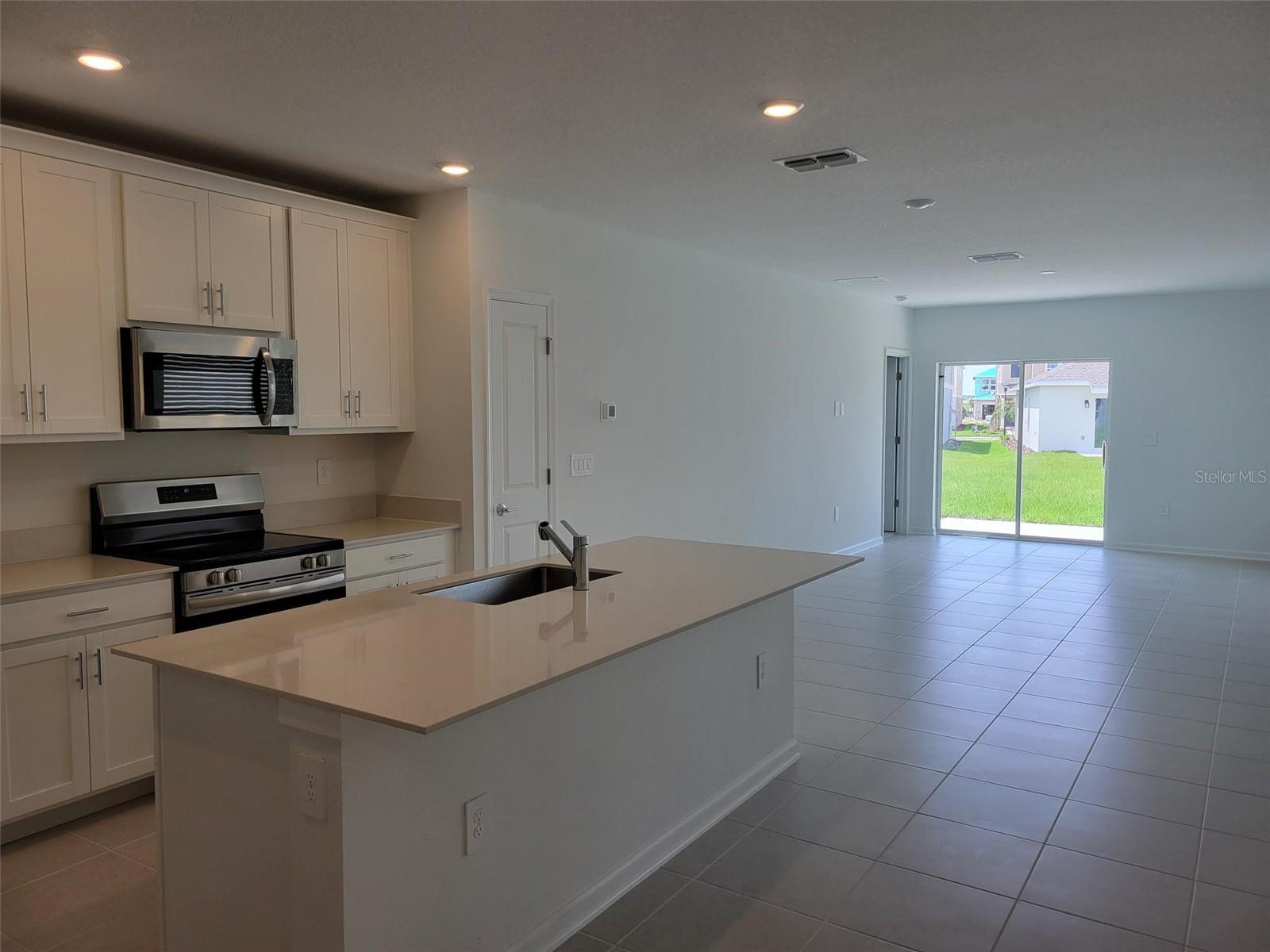 WELLNESS RDG PH 2 - Residential Lease