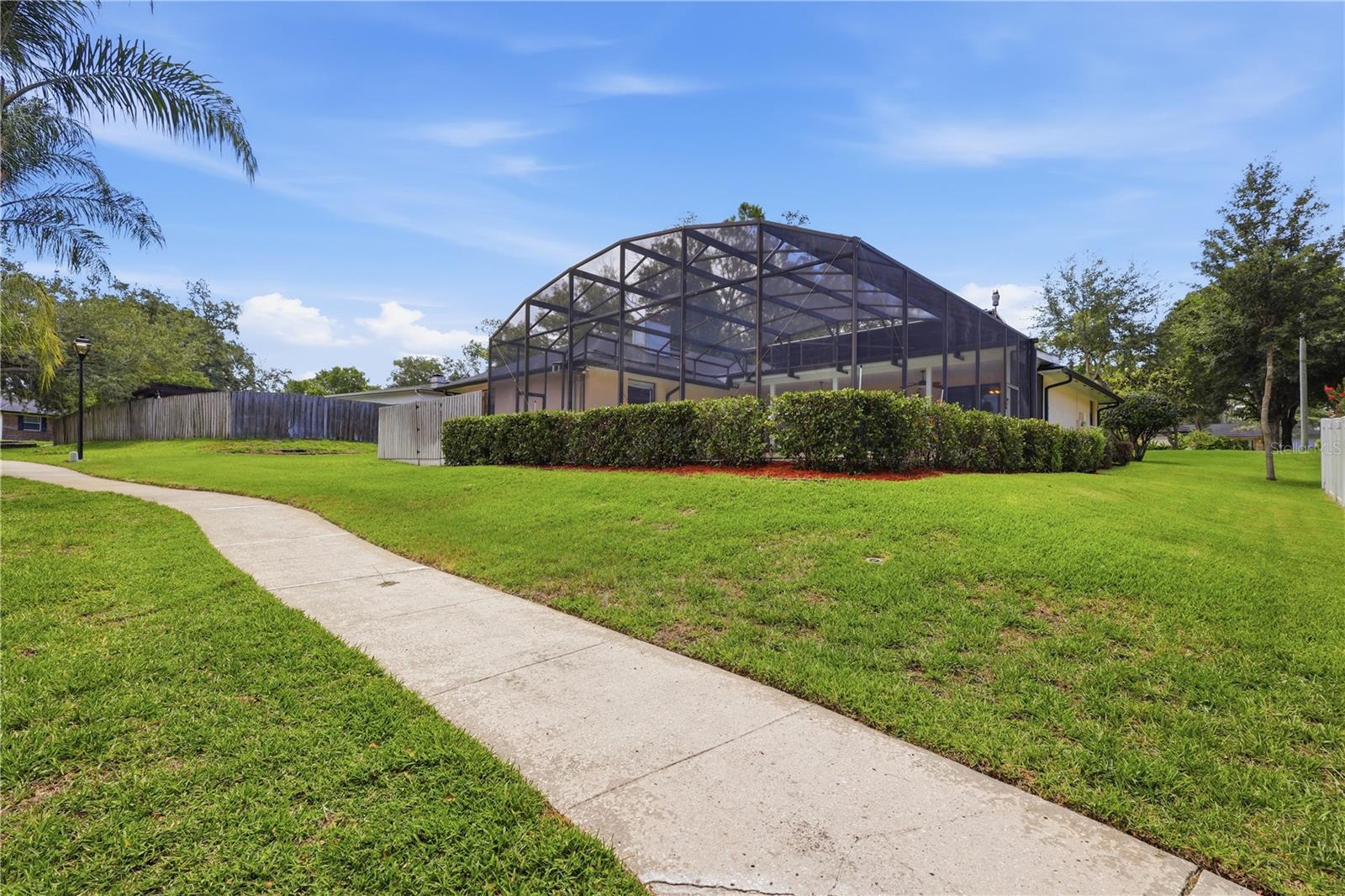 WEKIVA HILLS SEC 09 - Residential