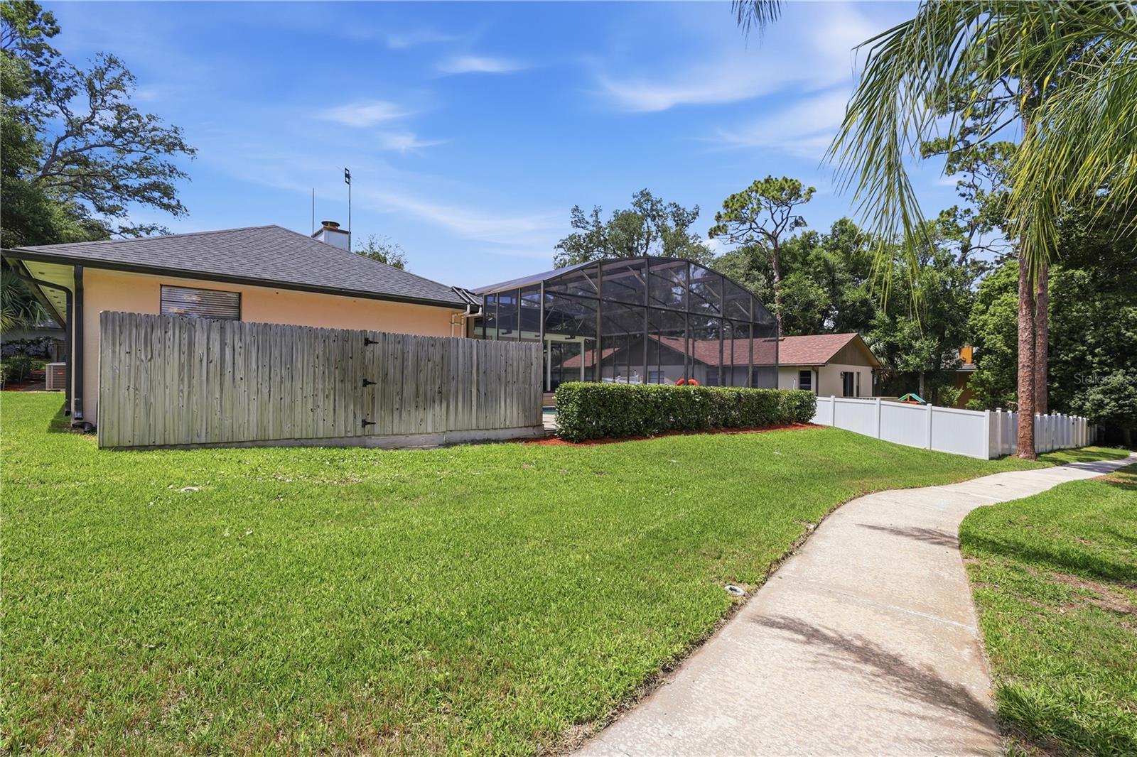WEKIVA HILLS SEC 09 - Residential