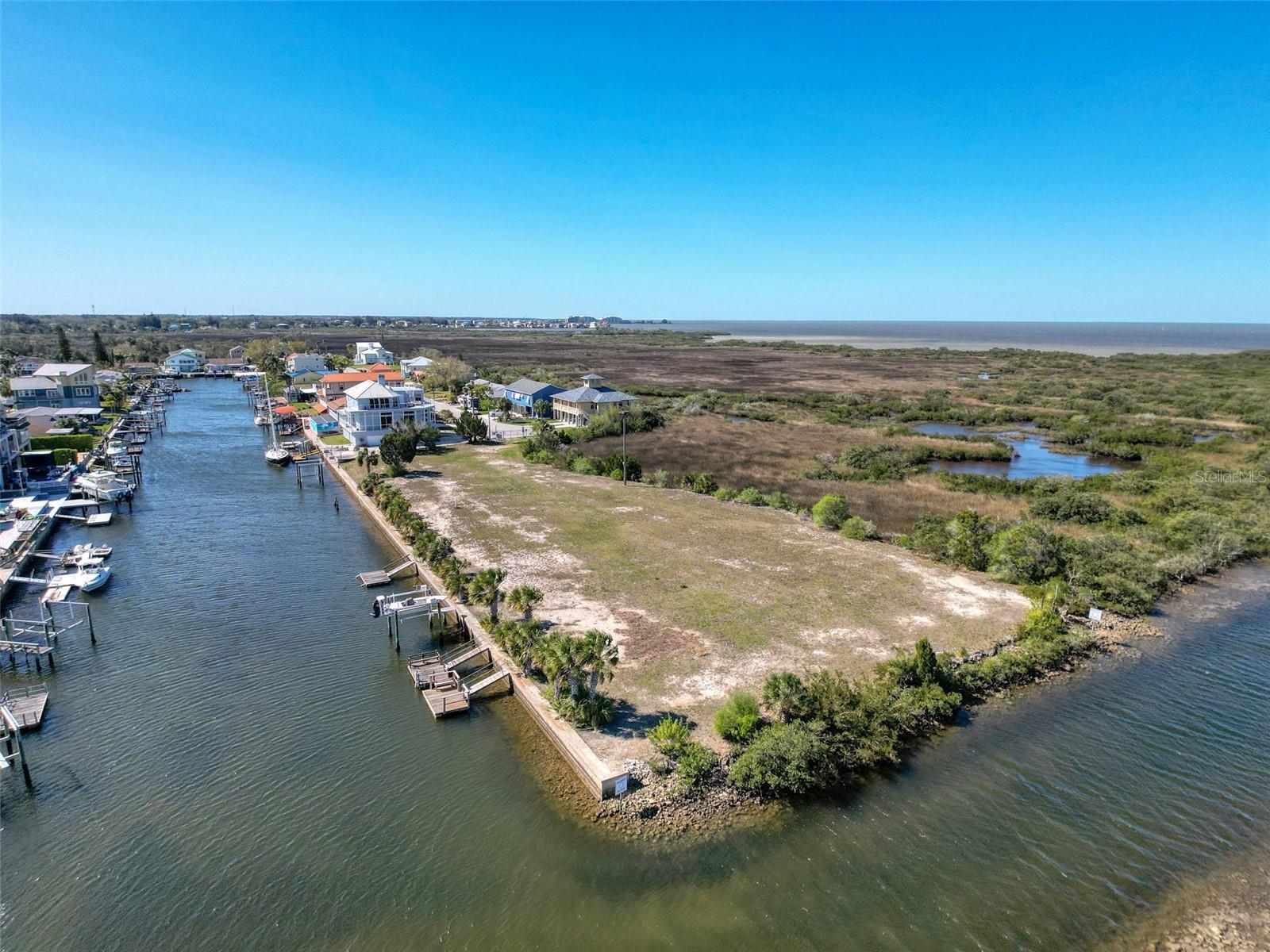 SEA PINES - Land