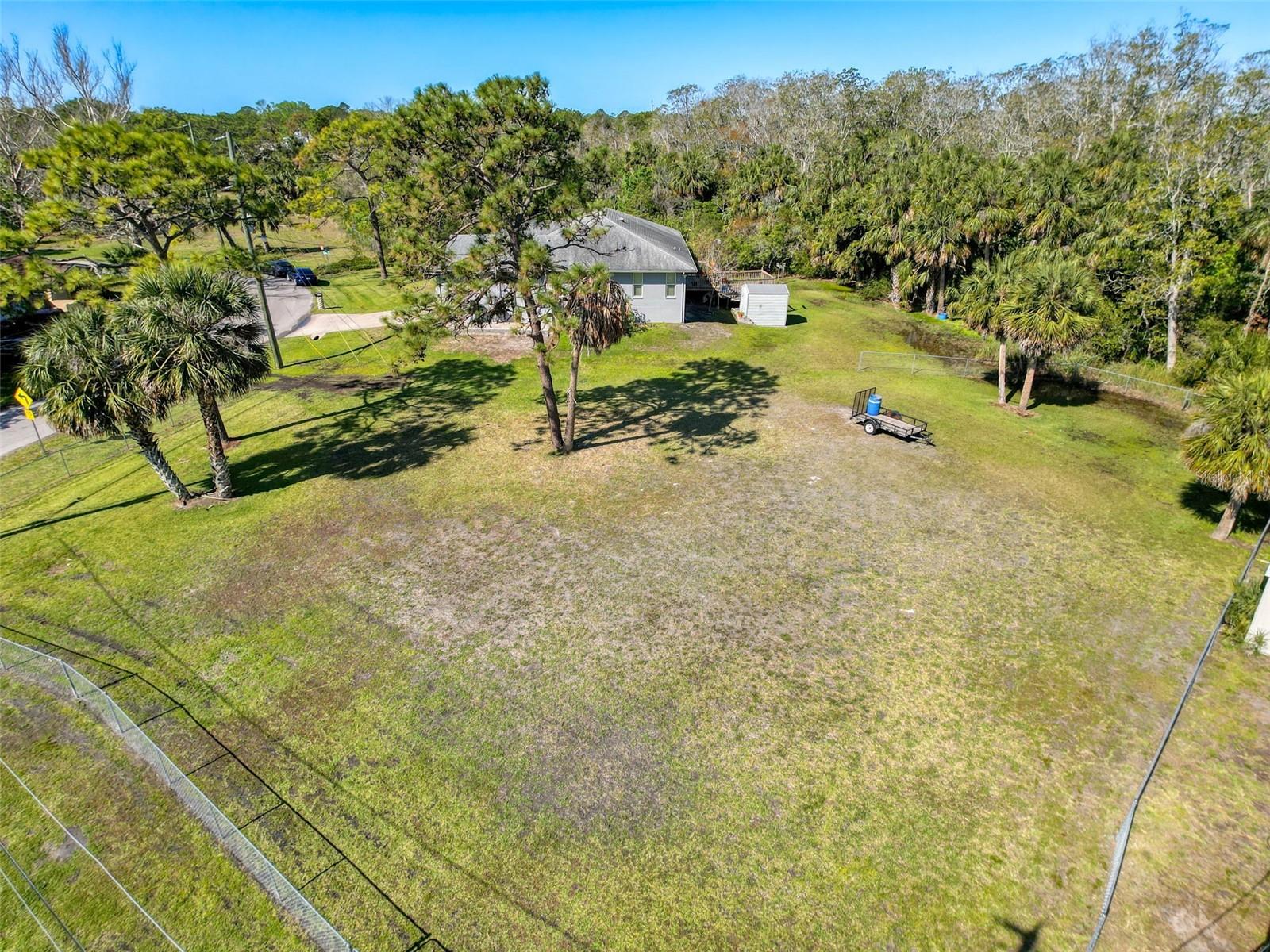 SEA PINES - Land
