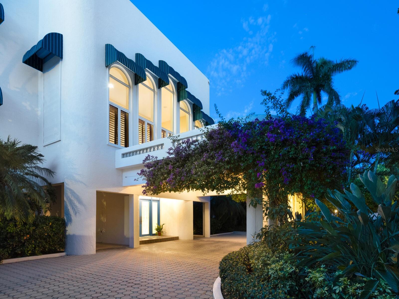 BAY ISLAND - Residential