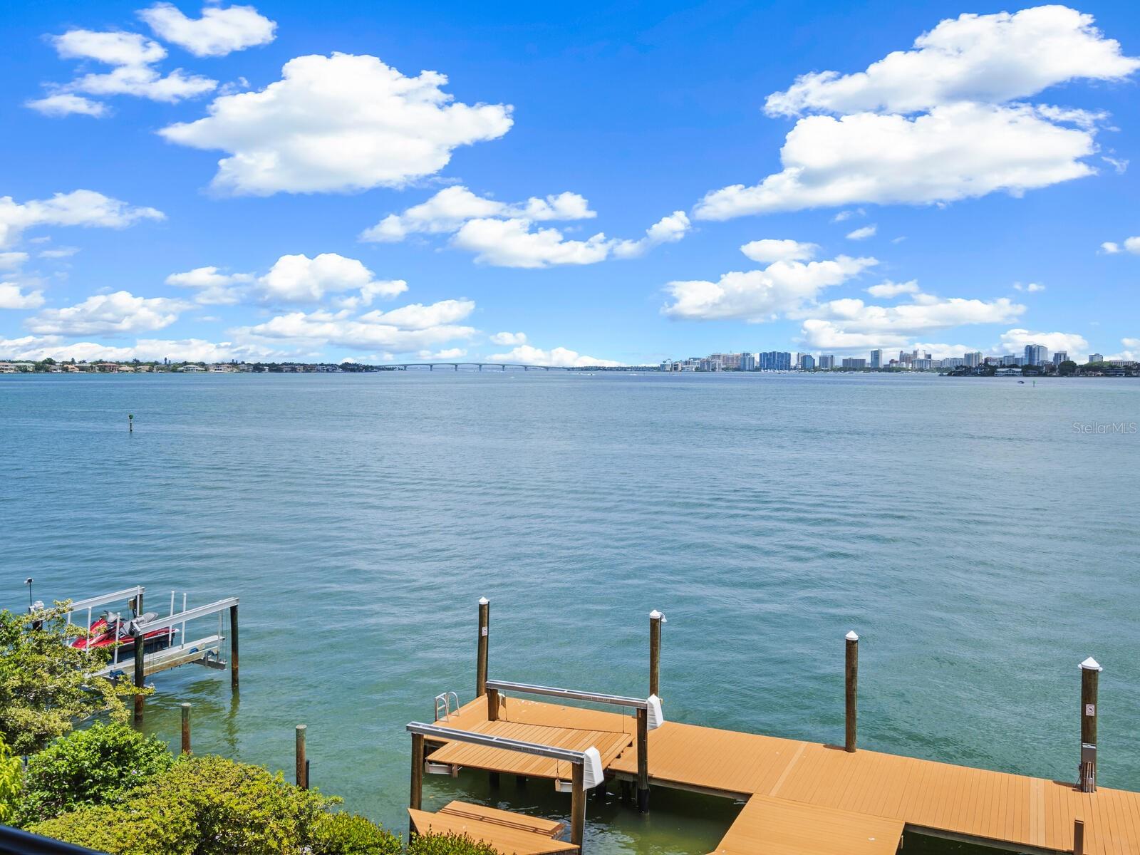 BAY ISLAND - Residential