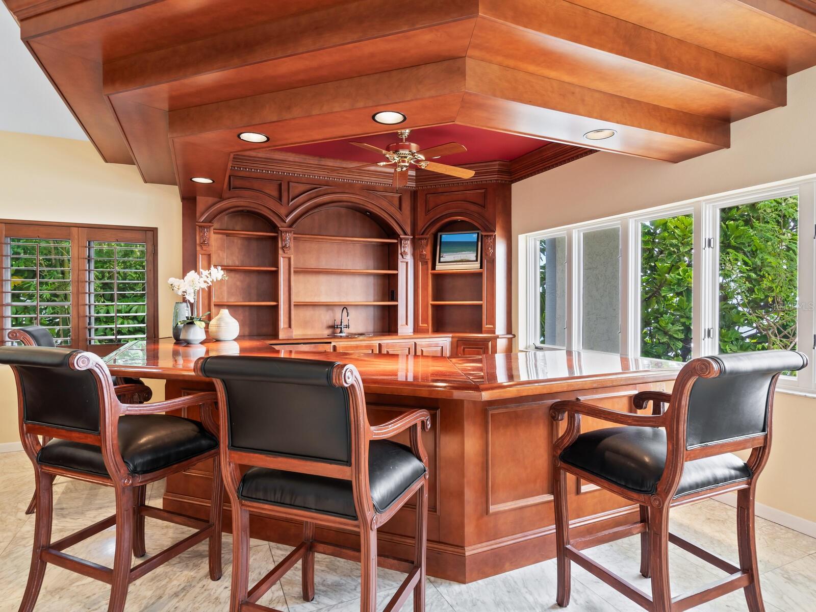 BAY ISLAND - Residential
