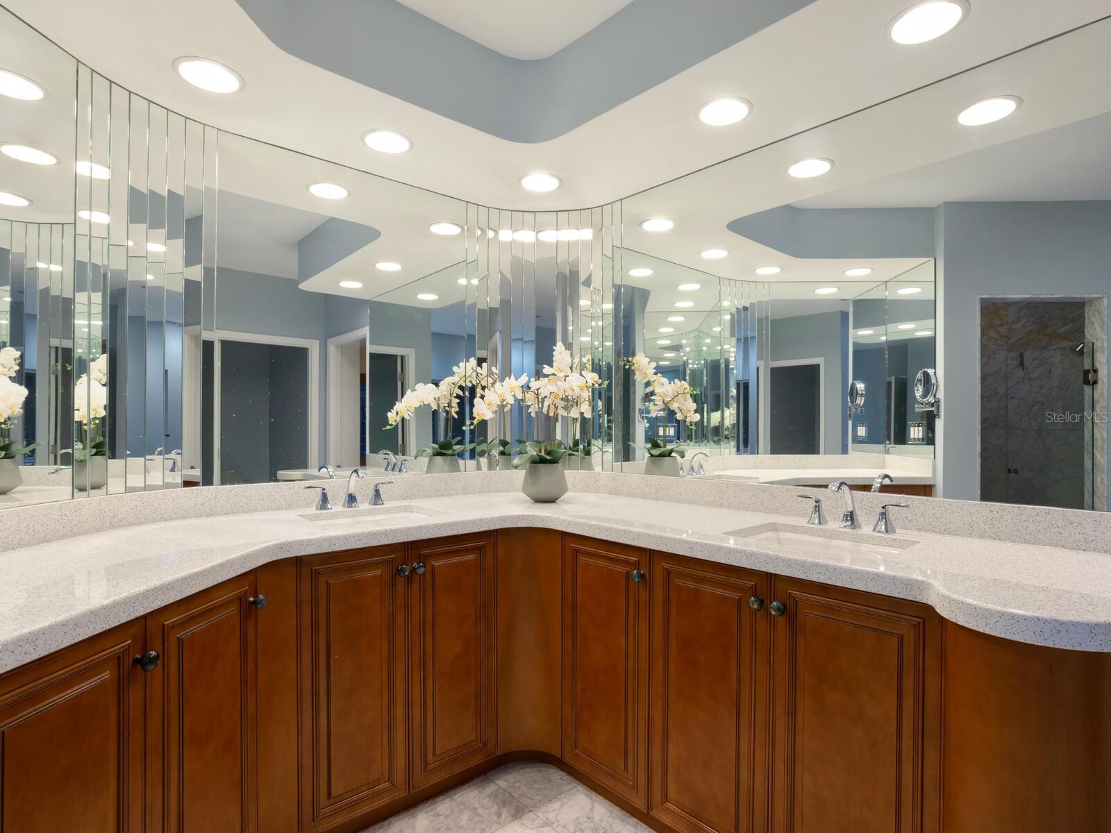 BAY ISLAND - Residential