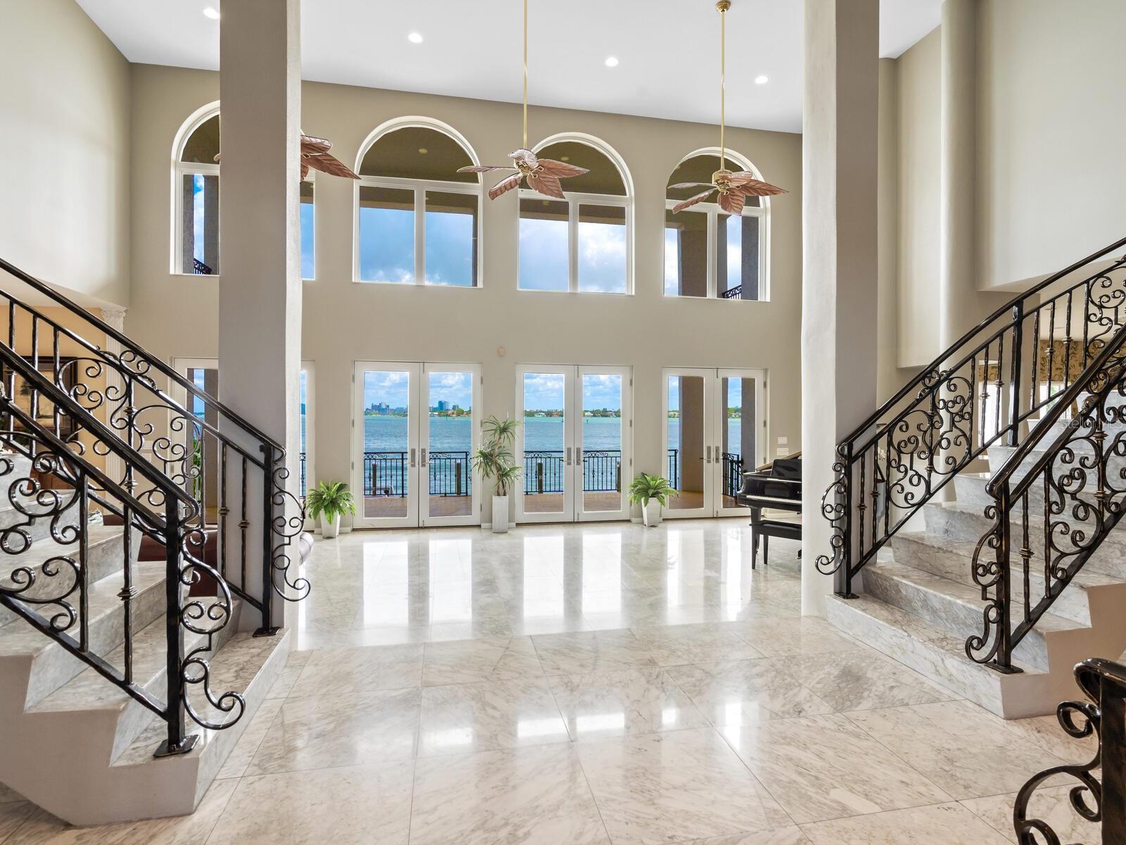 BAY ISLAND - Residential