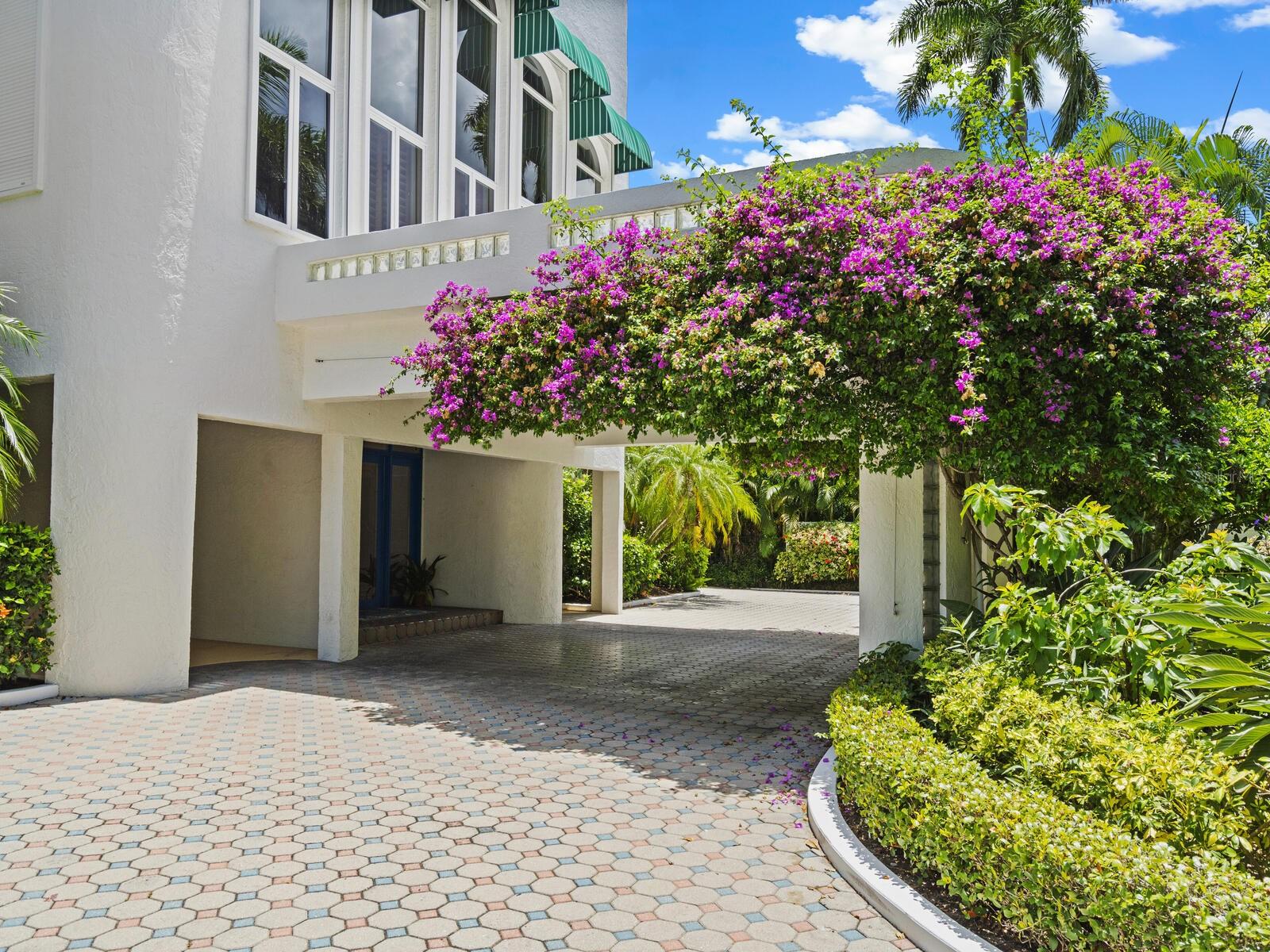 BAY ISLAND - Residential