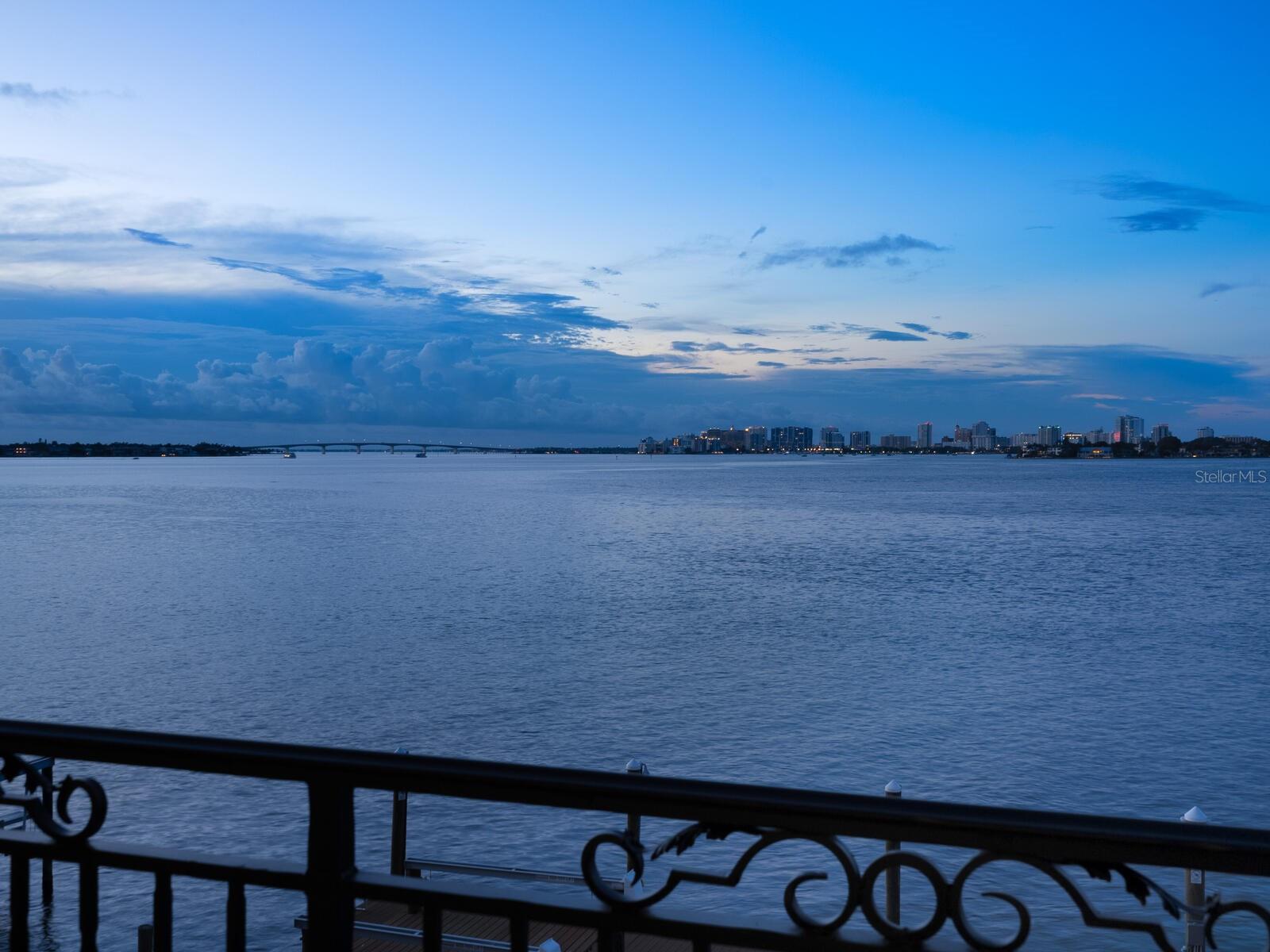 BAY ISLAND - Residential