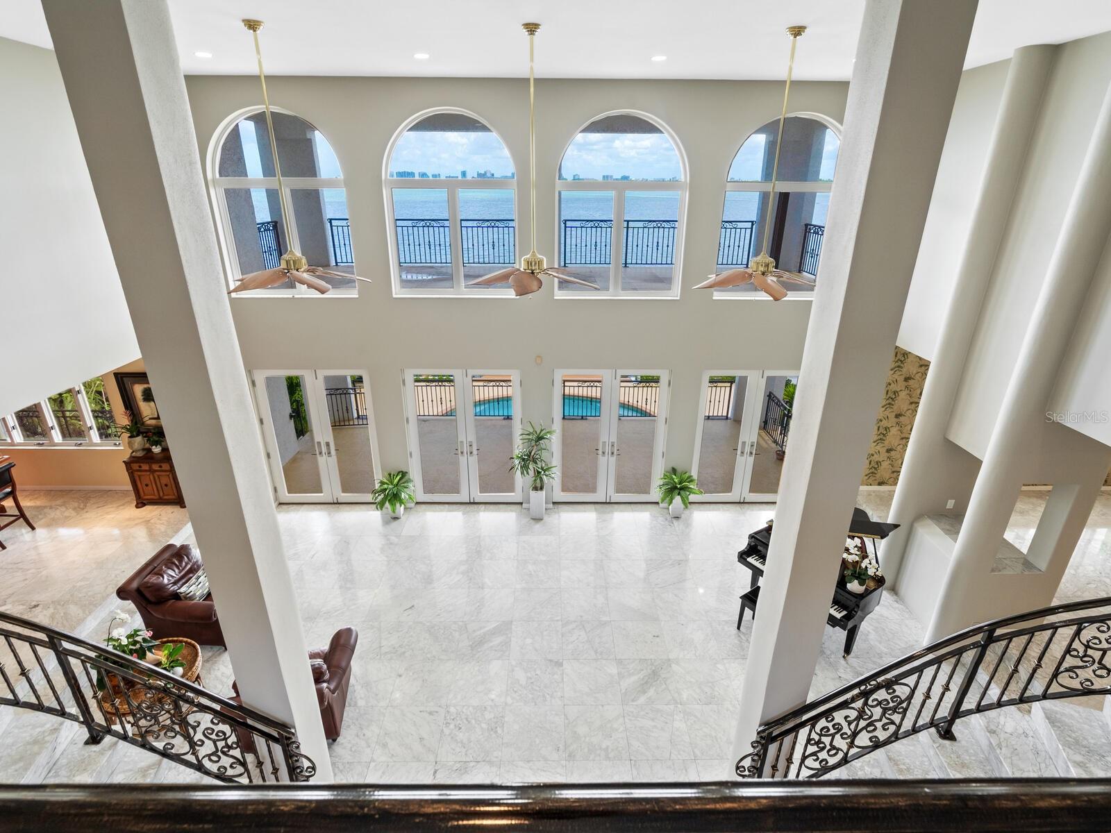 BAY ISLAND - Residential