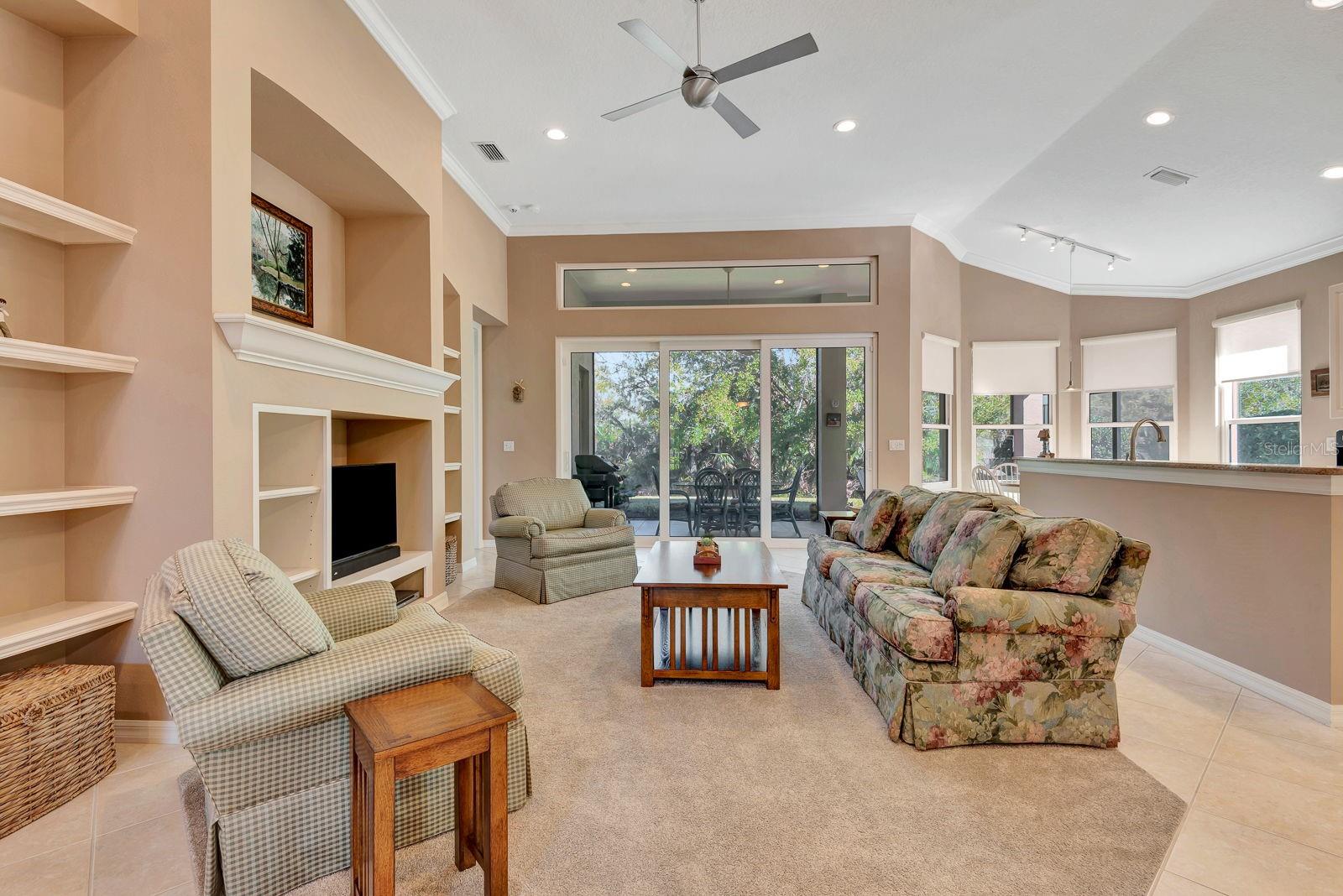 LAKEWOOD RANCH COUNTRY CLUB VILLAGE - Residential