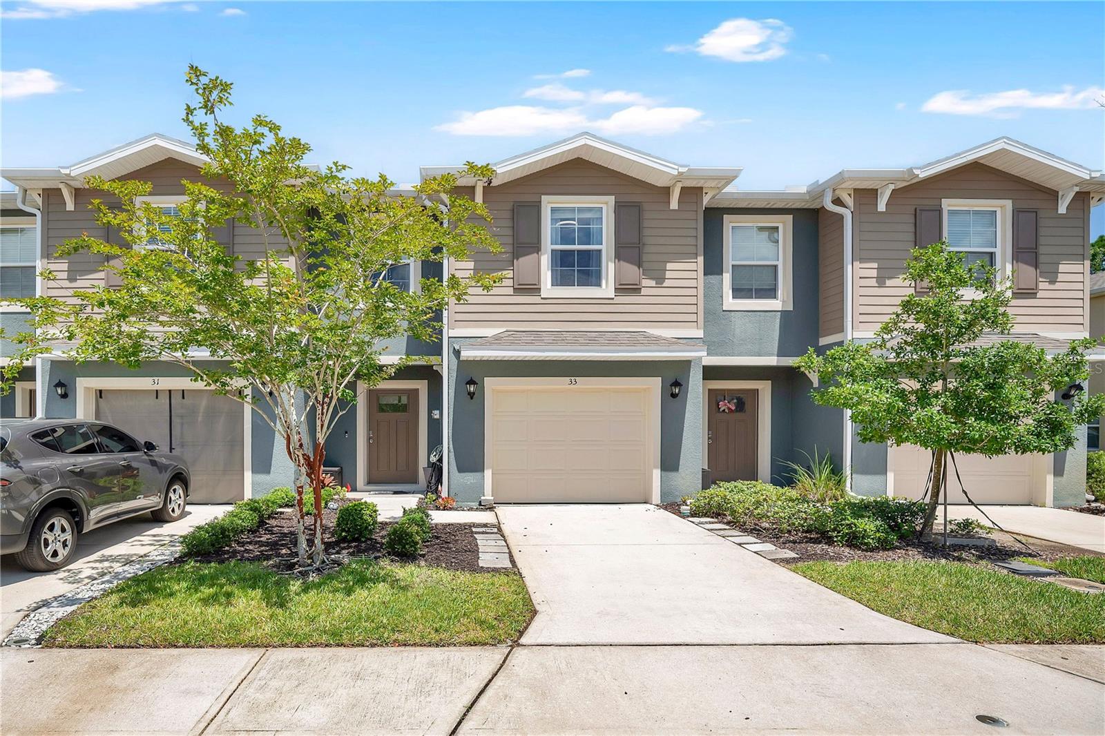 BELLA OAKS - Residential