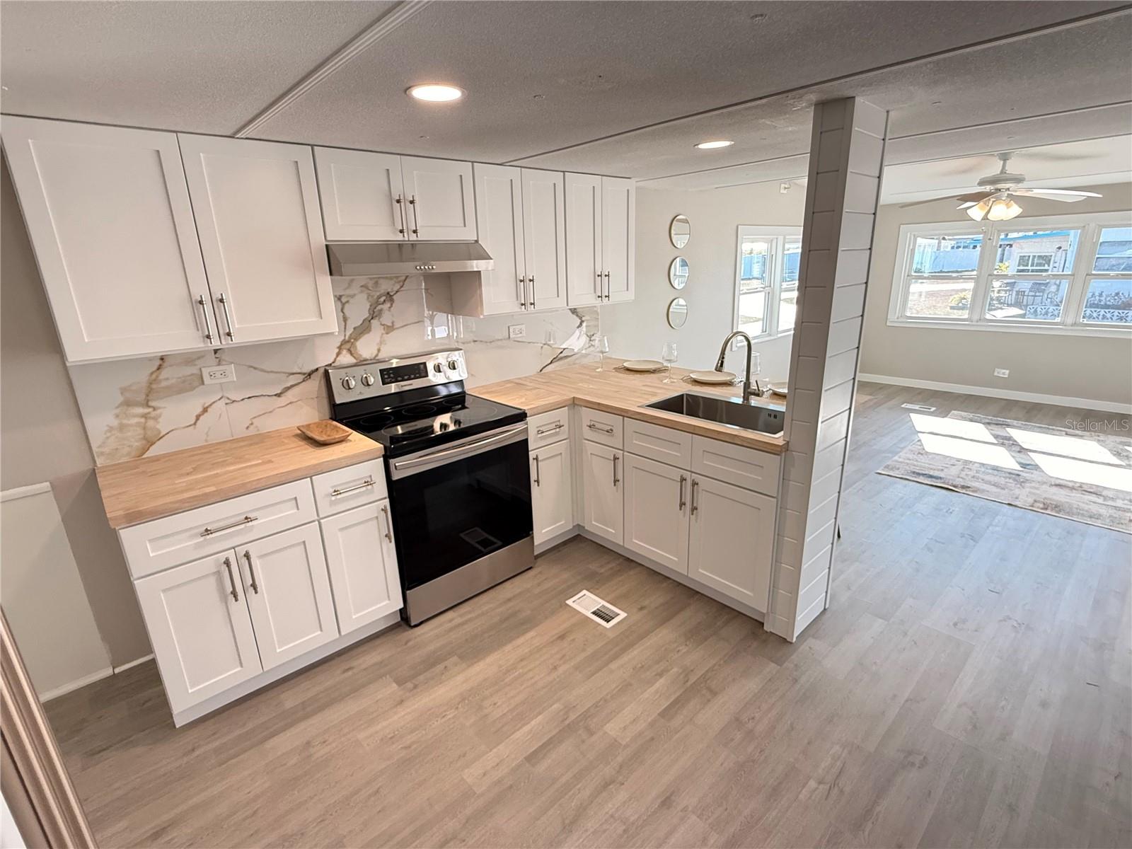 OAK GROVE - Residential
