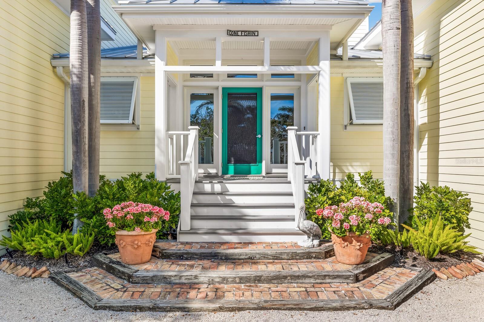 HARBOR DRIVE WATERWAYS - Residential