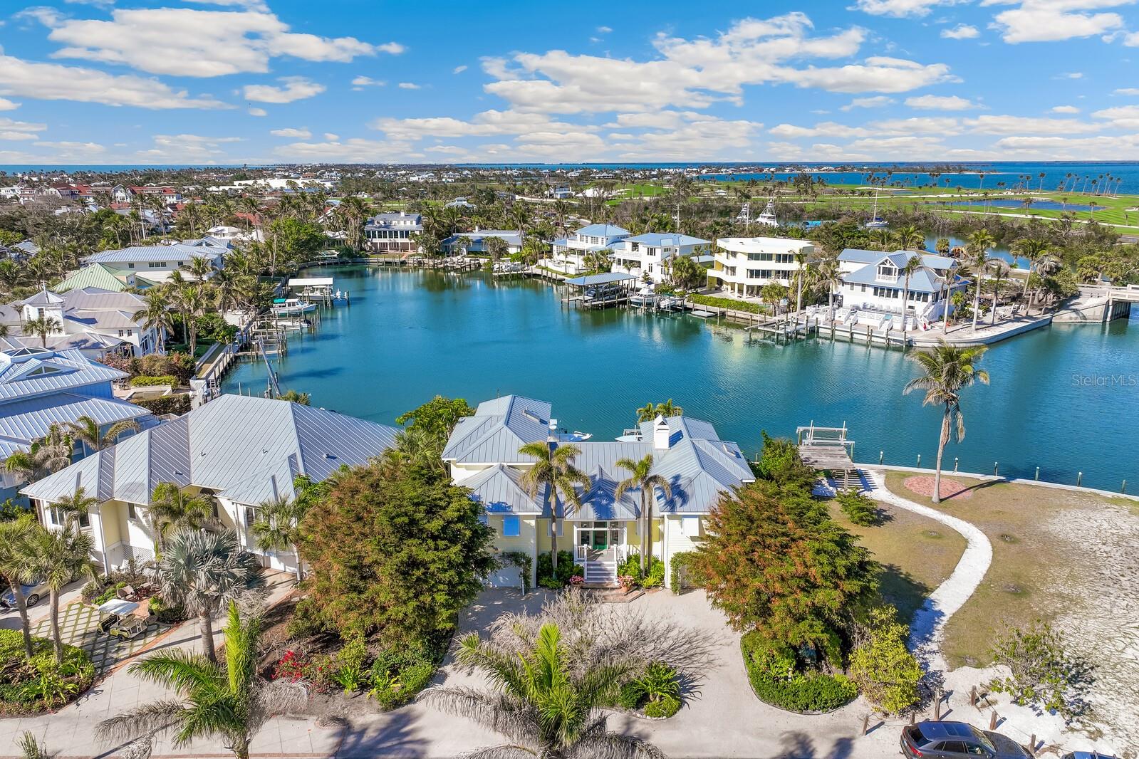 HARBOR DRIVE WATERWAYS - Residential