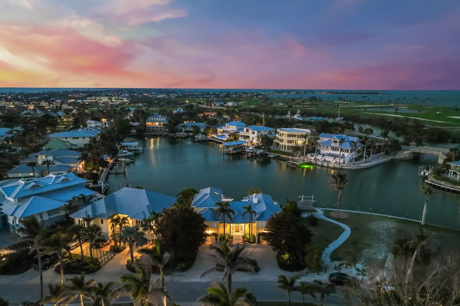 HARBOR DRIVE WATERWAYS - Residential