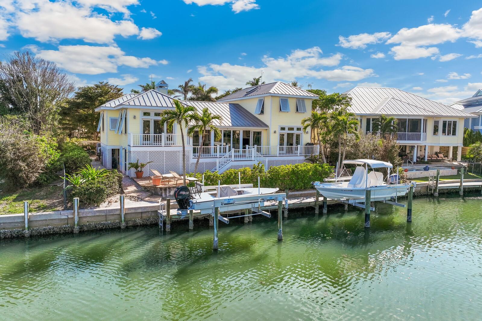 HARBOR DRIVE WATERWAYS - Residential