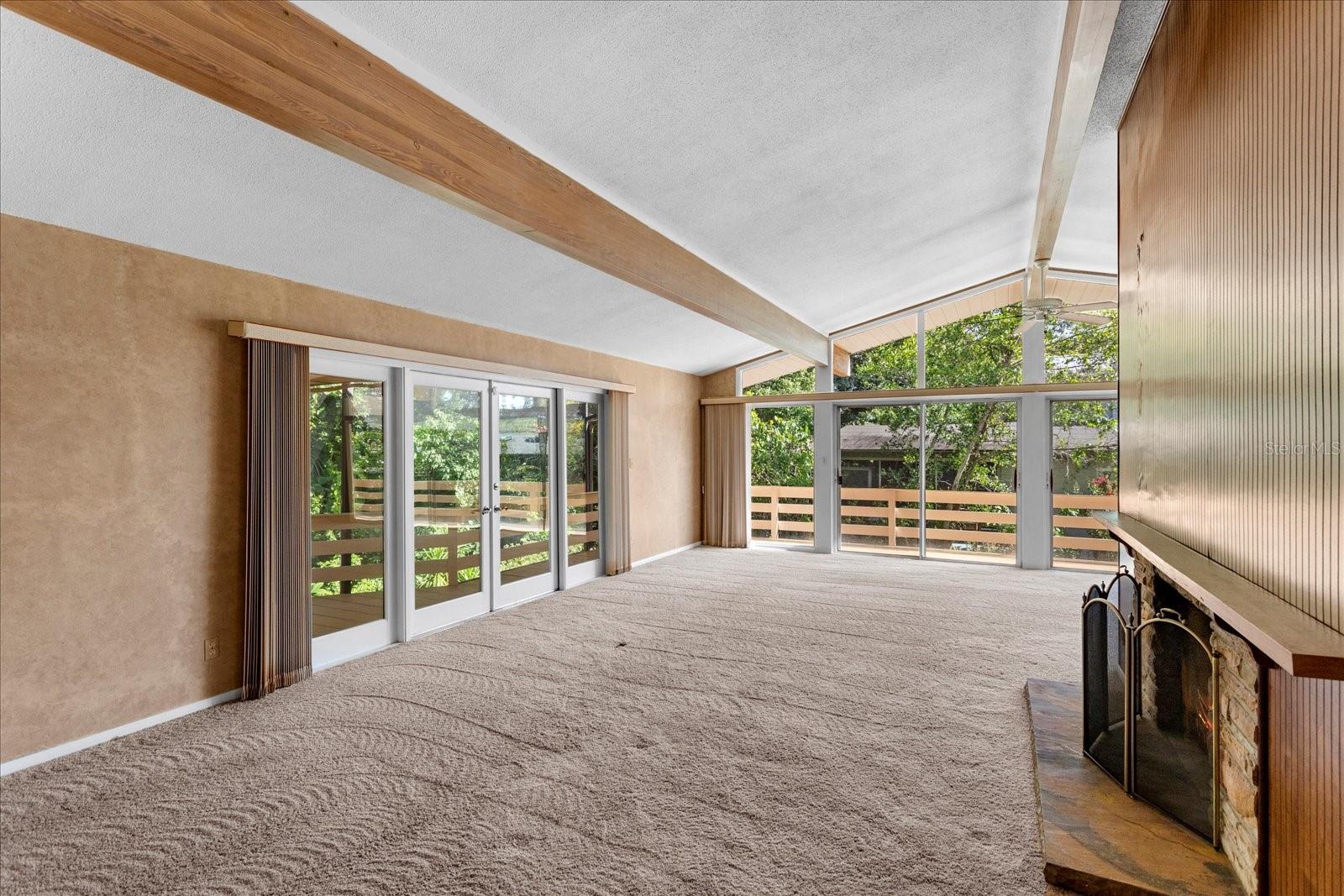 DOMMERICH WOODS - Residential