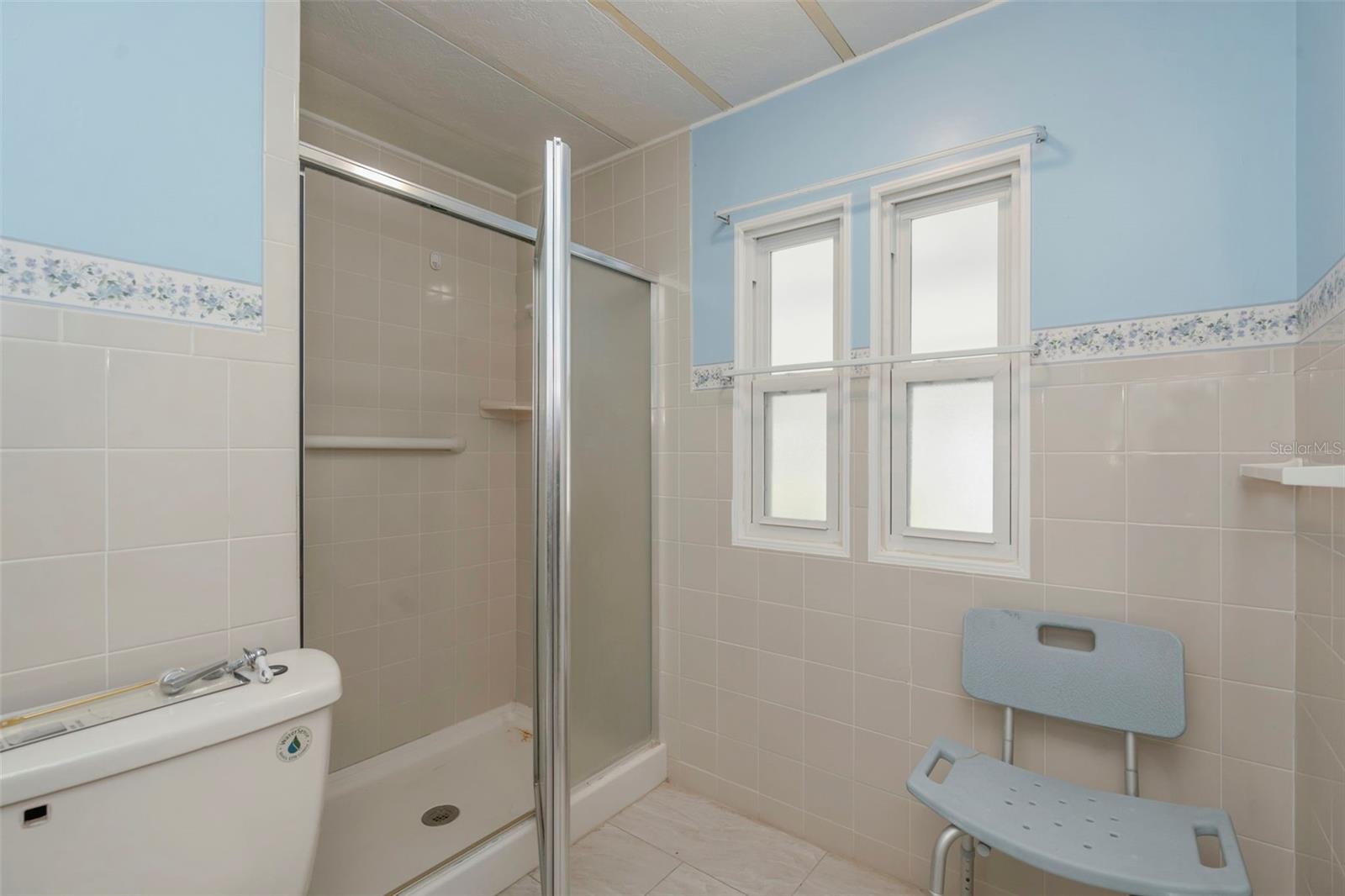 FOXWOOD LAKE ESTATES PH 01 - Residential