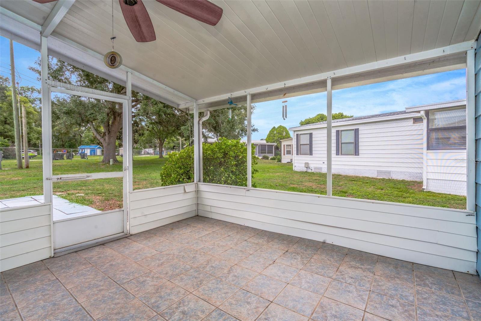 FOXWOOD LAKE ESTATES PH 01 - Residential