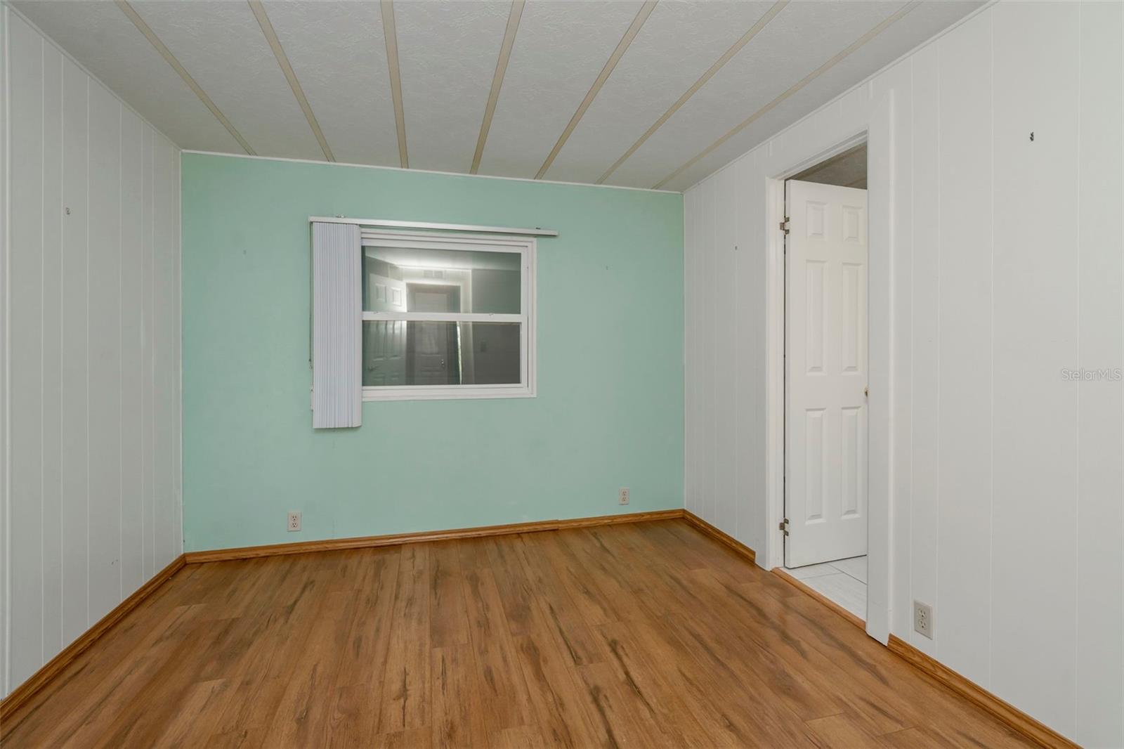 FOXWOOD LAKE ESTATES PH 01 - Residential