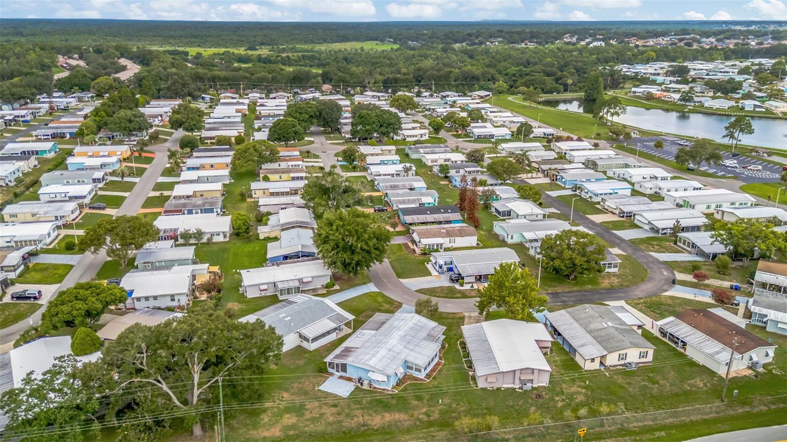 FOXWOOD LAKE ESTATES PH 01 - Residential