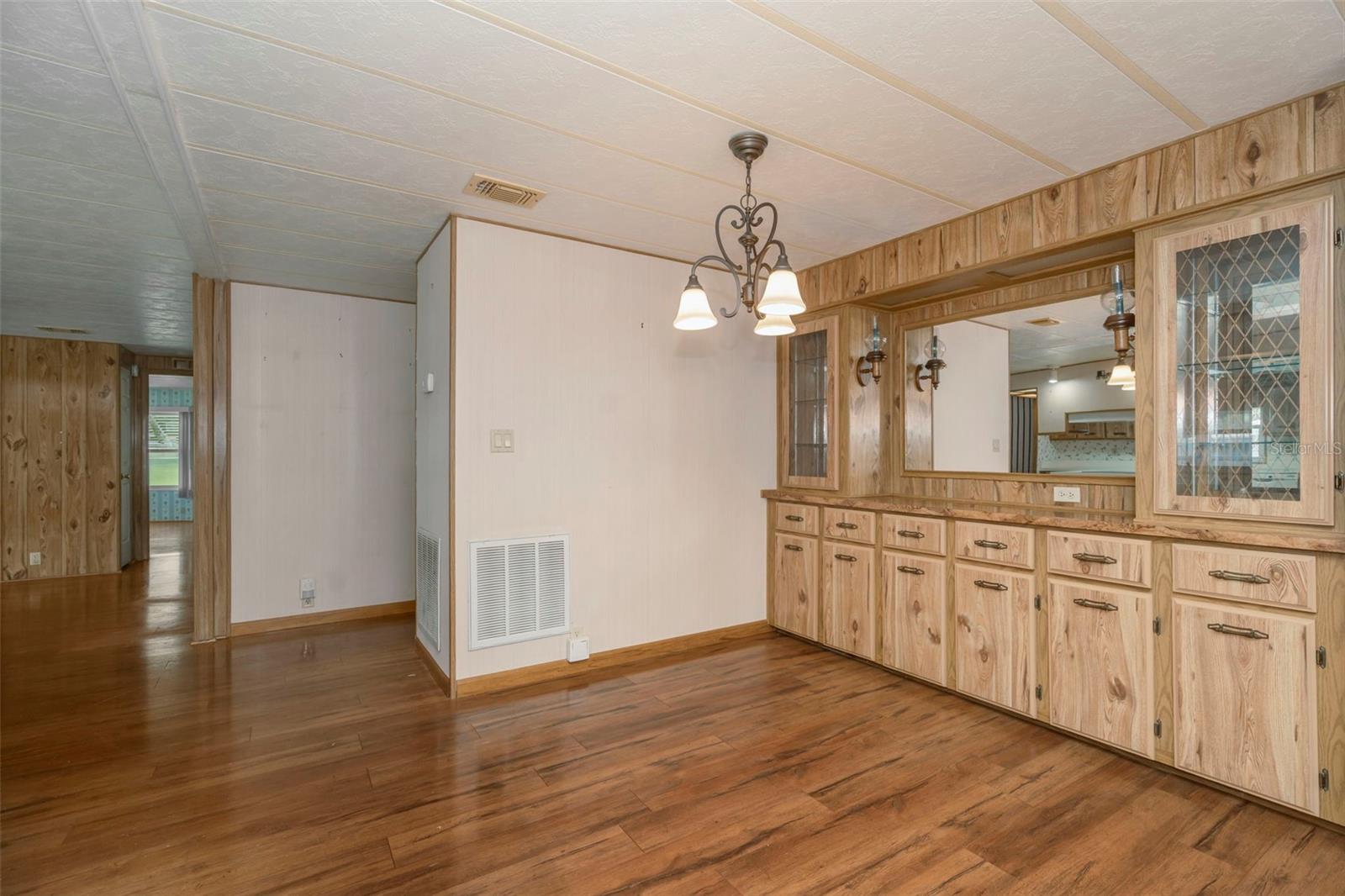 FOXWOOD LAKE ESTATES PH 01 - Residential