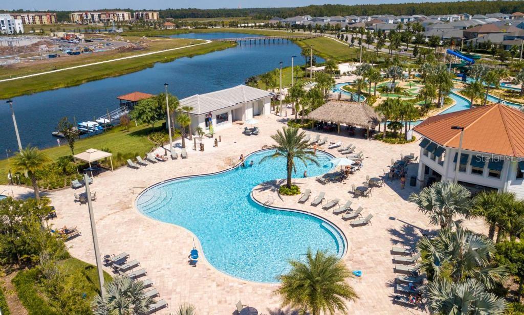 COVE AT STOREY LAKE III - Residential