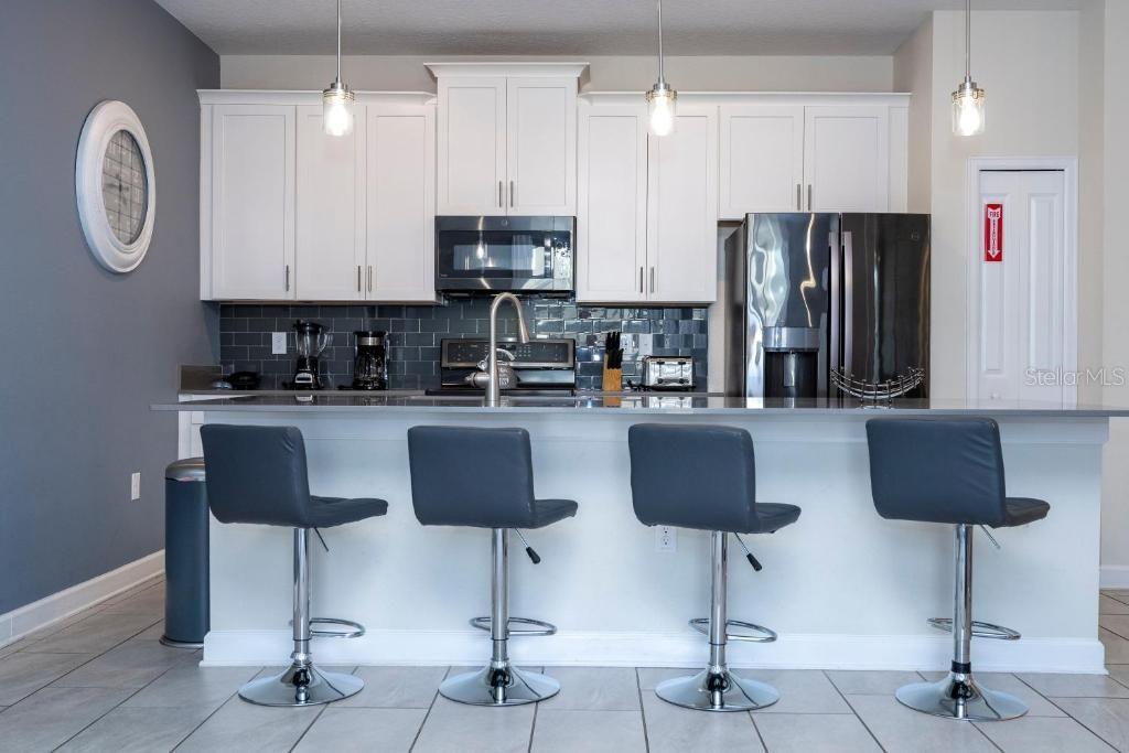 COVE AT STOREY LAKE III - Residential