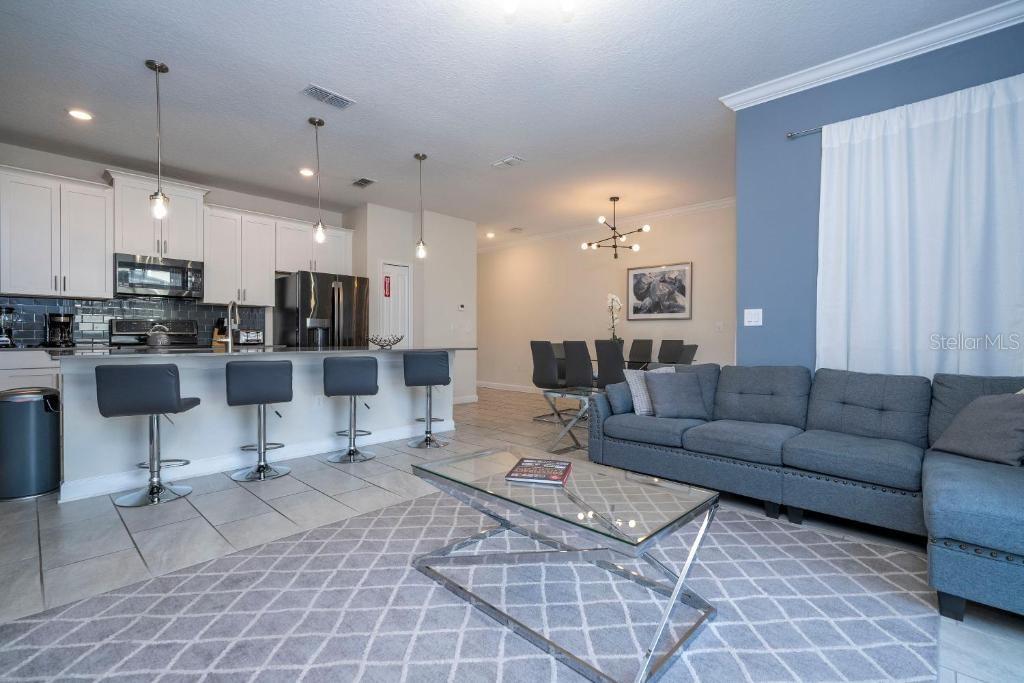 COVE AT STOREY LAKE III - Residential