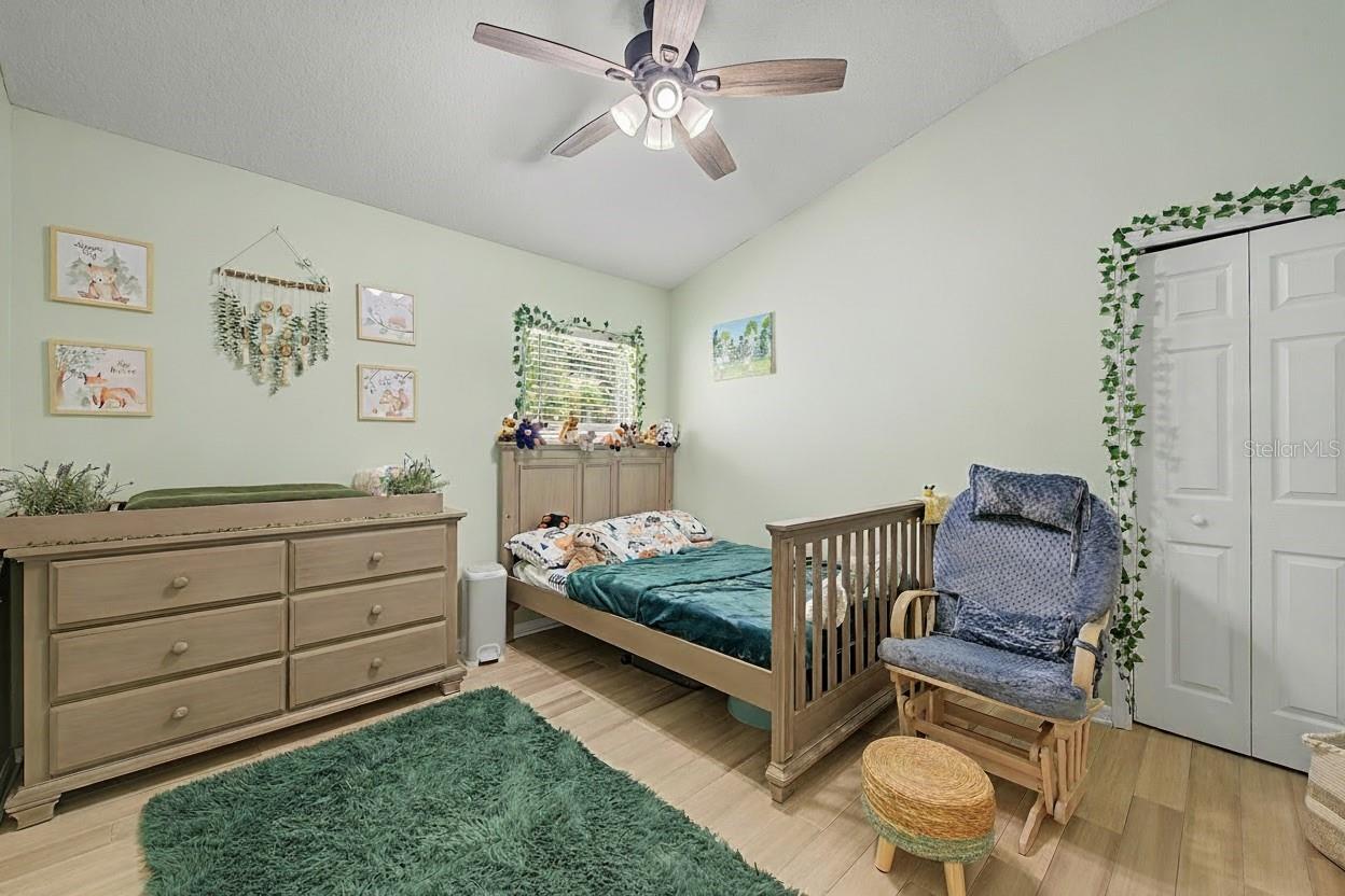 WHISPERING OAKS SECOND ADDITIO - Residential