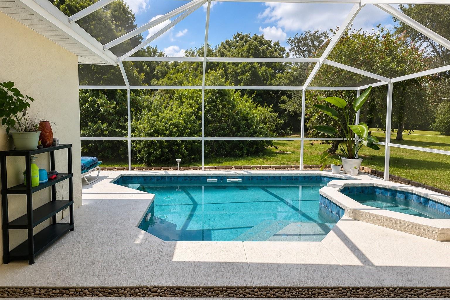 WHISPERING OAKS SECOND ADDITIO - Residential